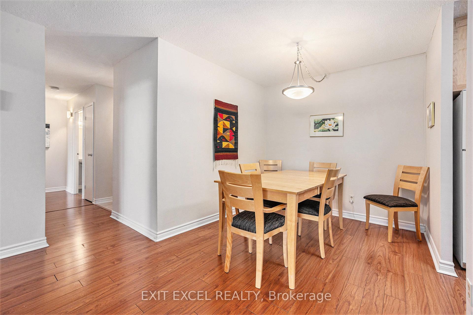 Photo 6 of Unit 804, 900 Dynes Road, Ottawa, Carleton Square — HOMEH