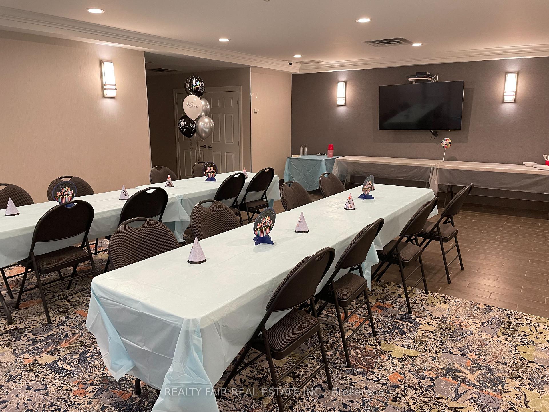 Photo 20 of Unit 811, 8 Covington Road, Toronto, Englemount-Lawrence — HOMEH