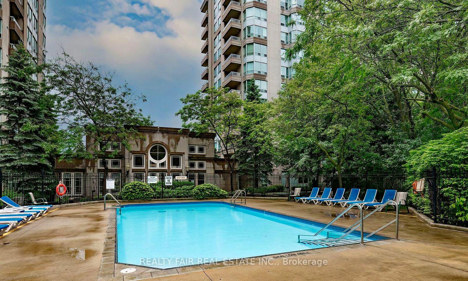 Photo 21 of Unit 811, 8 Covington Road, Toronto, Englemount-Lawrence — HOMEH