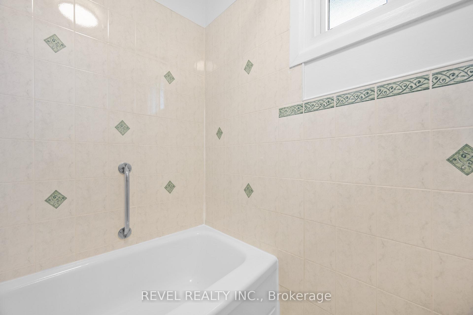 Photo 65 of Unit 17, 1289 Fennell Avenue E, Hamilton, Sherwood — HOMEH