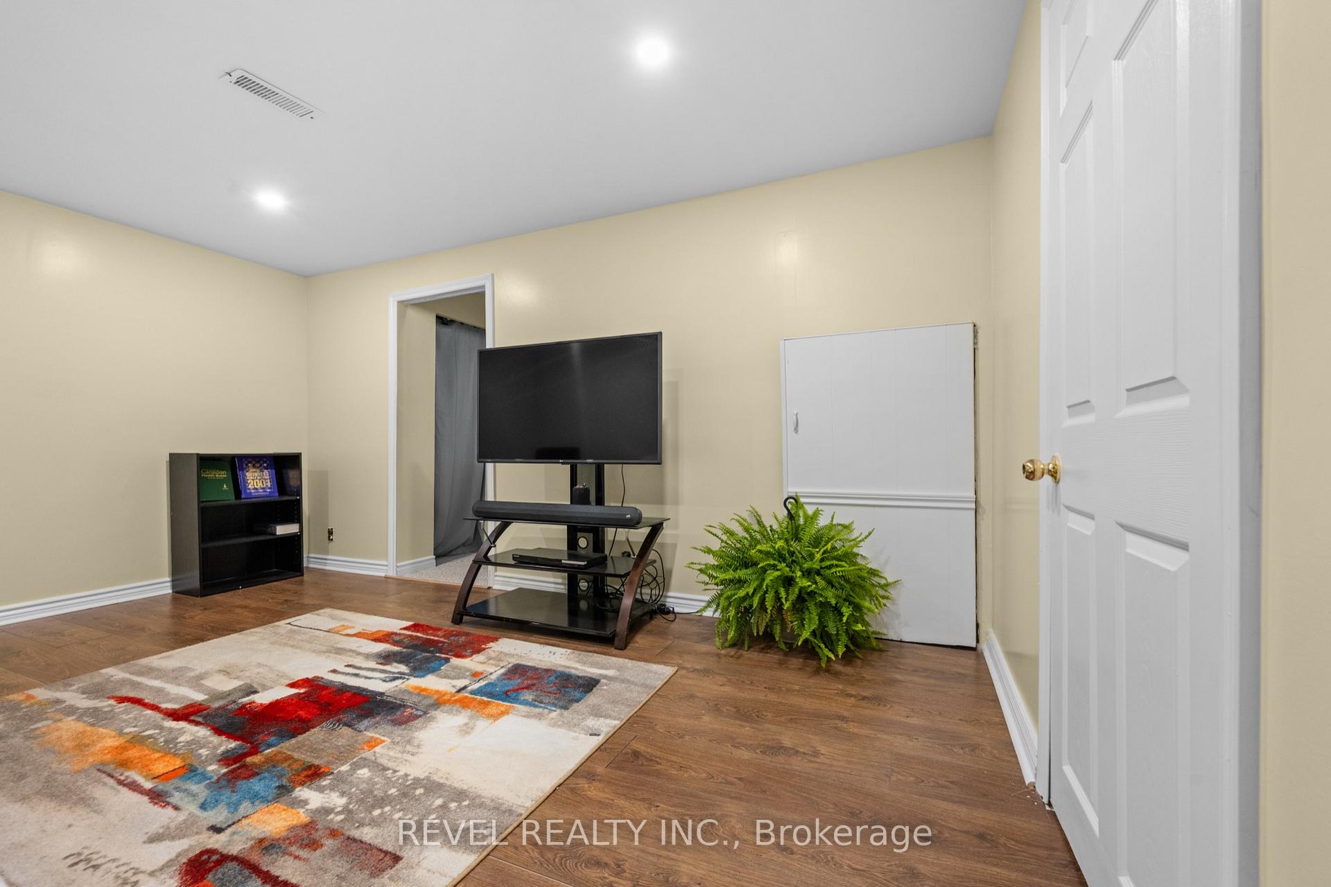 Photo 67 of Unit 17, 1289 Fennell Avenue E, Hamilton, Sherwood — HOMEH