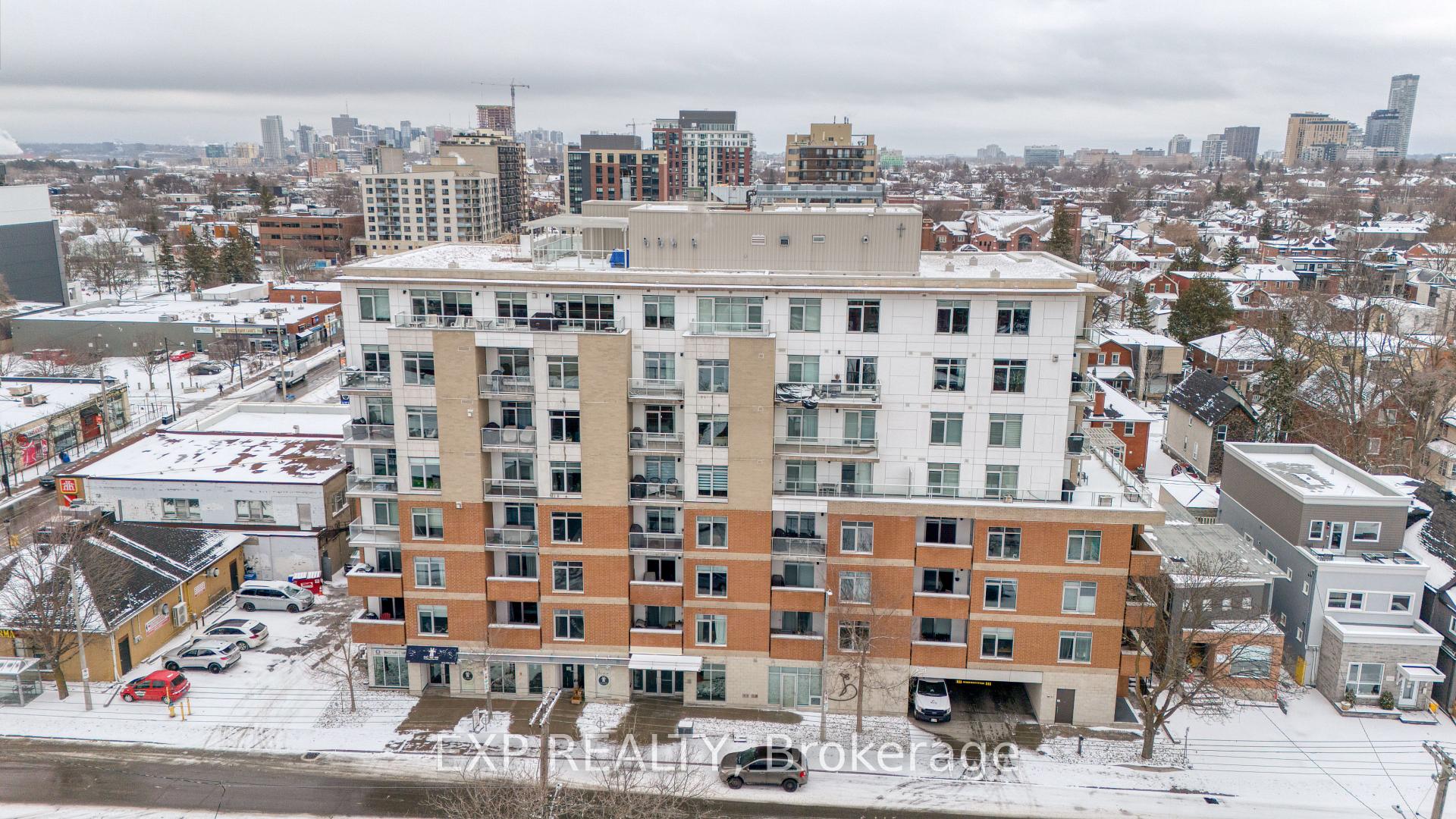 Front of Unit 412, 131 Holland Avenue