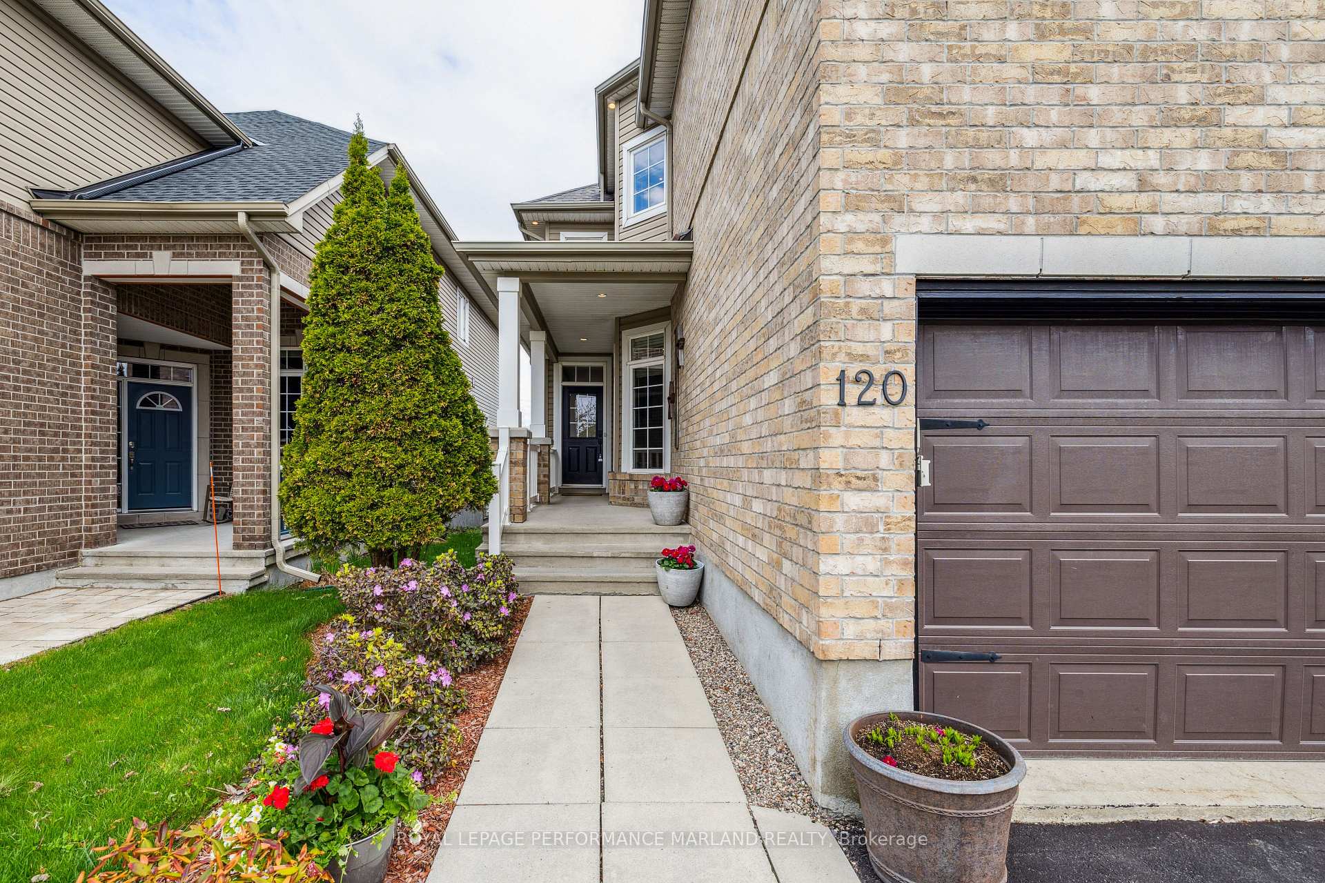 Photo 2 of 120 August Lily Crescent, Ottawa, Riverside South/Gloucester Glen — HOMEH