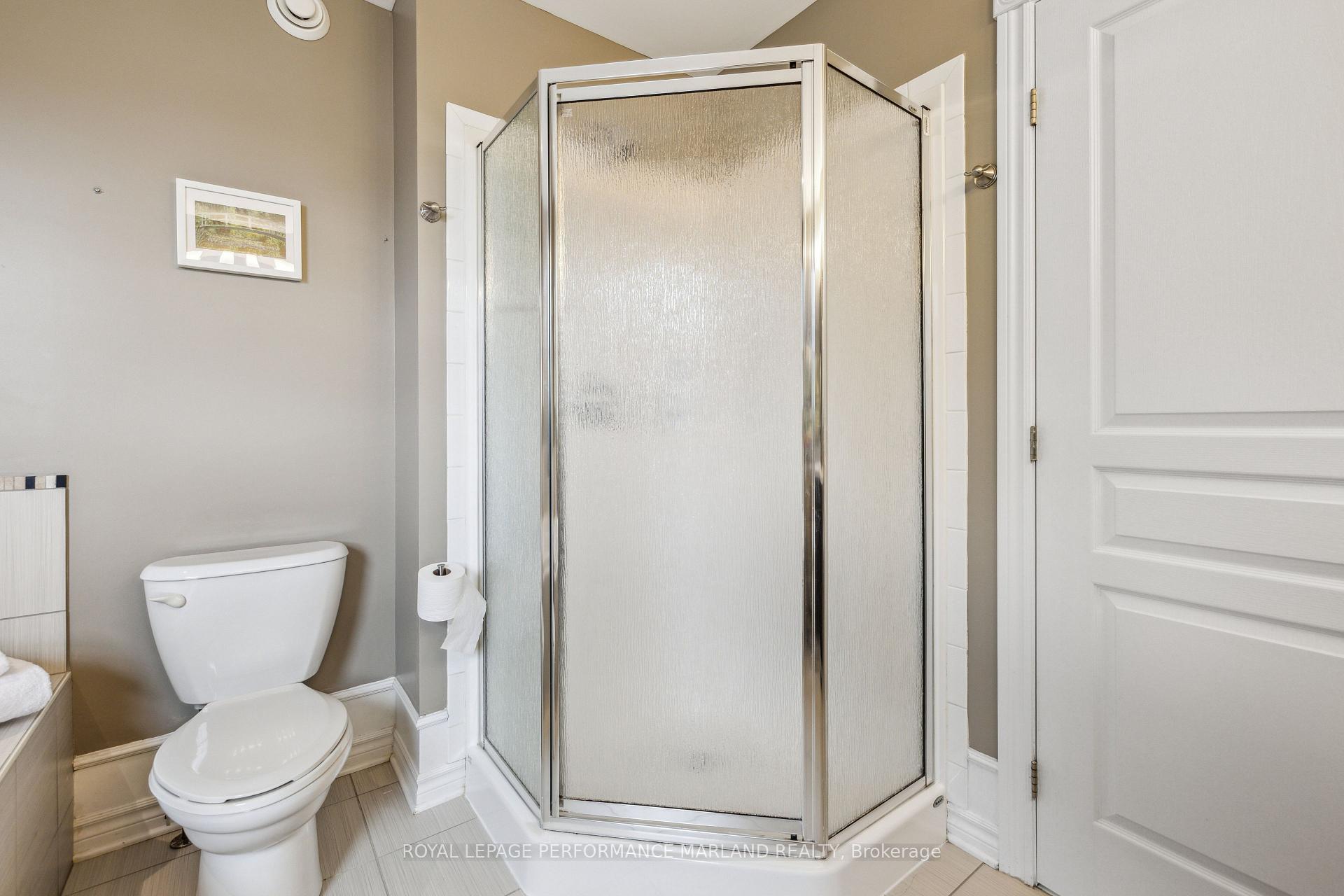 Photo 23 of 120 August Lily Crescent, Ottawa, Riverside South/Gloucester Glen — HOMEH