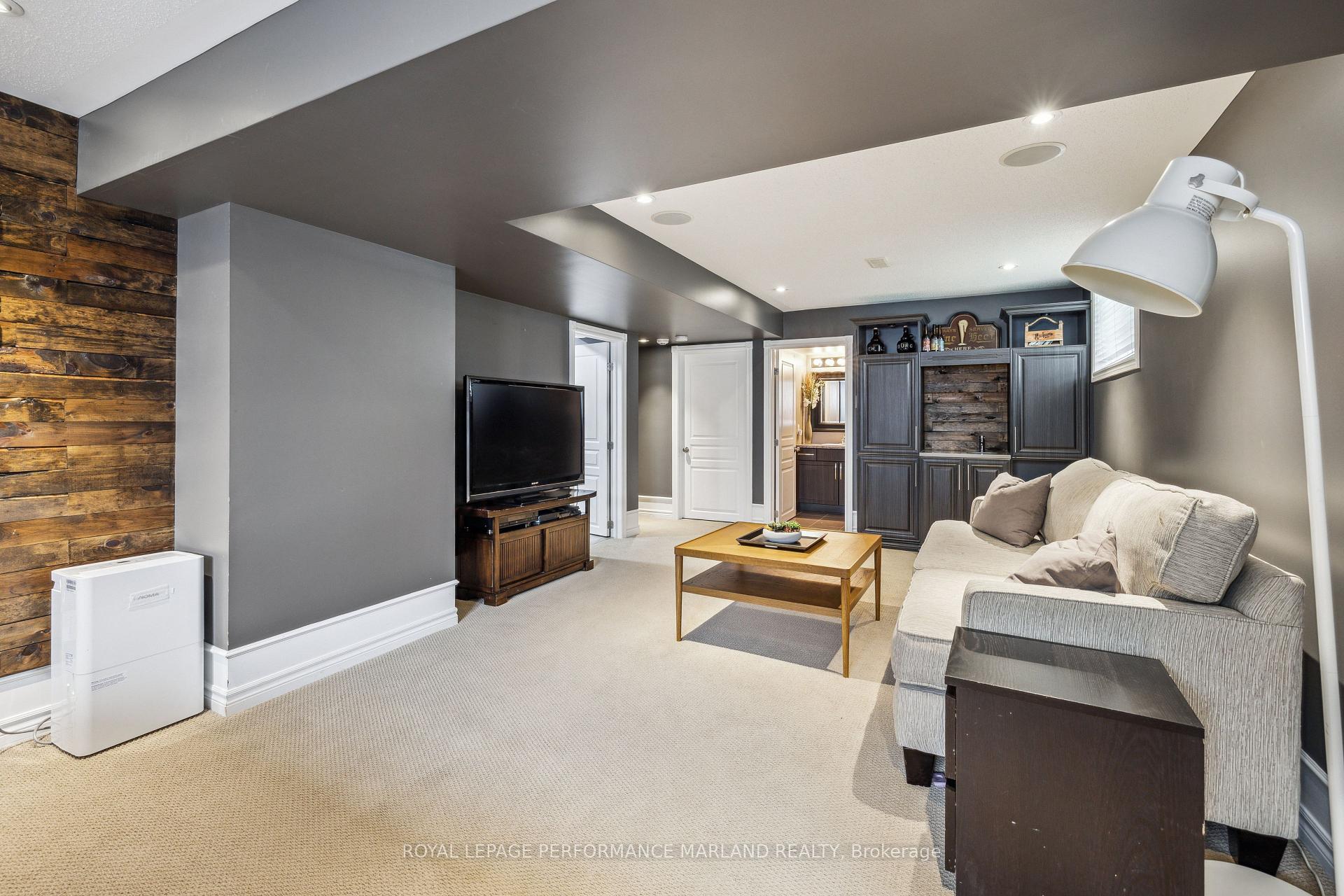 Photo 30 of 120 August Lily Crescent, Ottawa, Riverside South/Gloucester Glen — HOMEH
