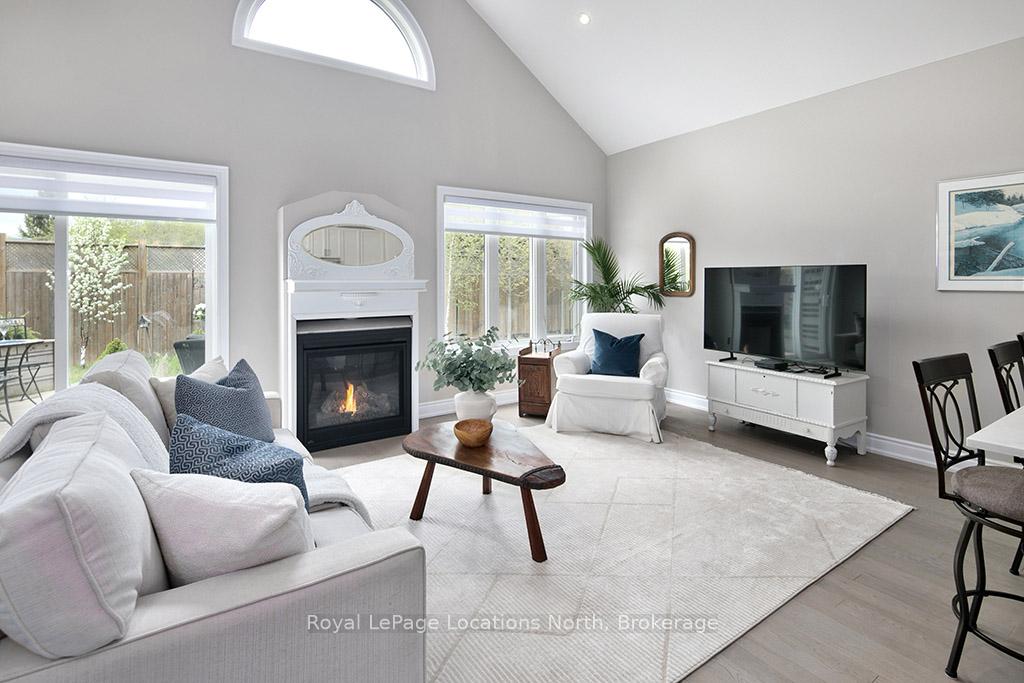 Photo 8 of Unit 18, 4 Kari Crescent W, Collingwood — HOMEH