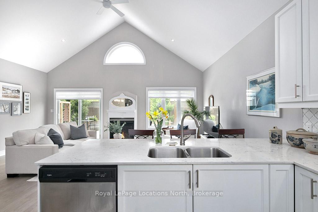 Photo 12 of Unit 18, 4 Kari Crescent W, Collingwood — HOMEH