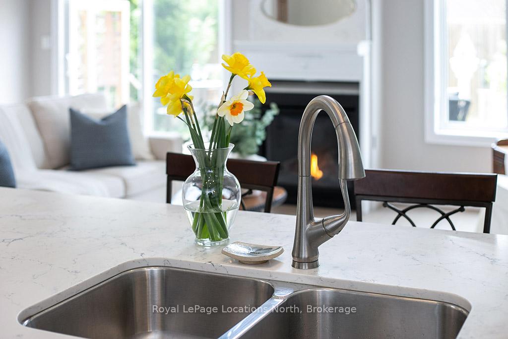 Photo 13 of Unit 18, 4 Kari Crescent W, Collingwood — HOMEH