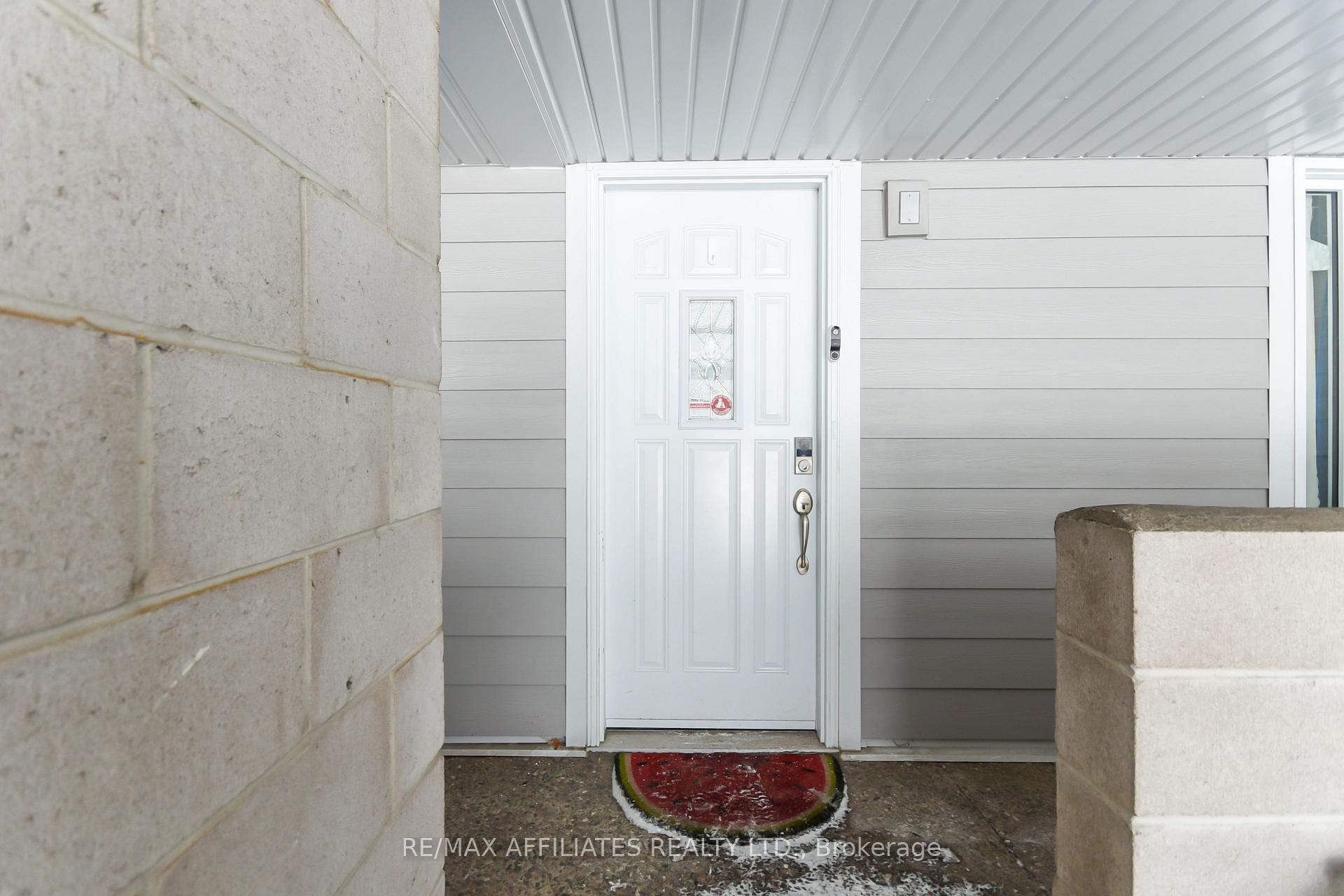 Photo 3 of Unit 230, 3445 Uplands Drive, Ottawa, Hunt Club — HOMEH