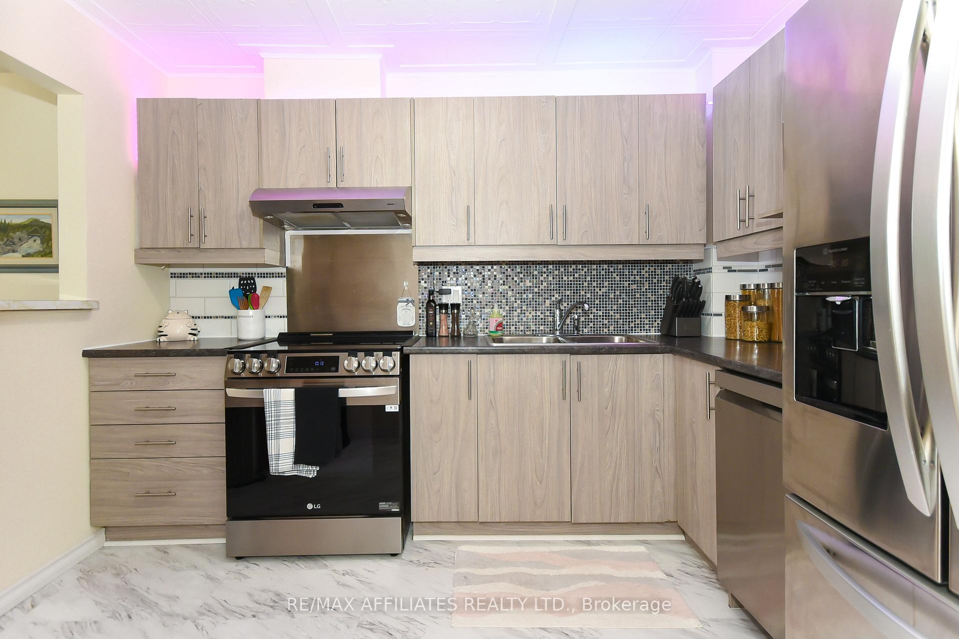 Photo 16 of Unit 230, 3445 Uplands Drive, Ottawa, Hunt Club — HOMEH