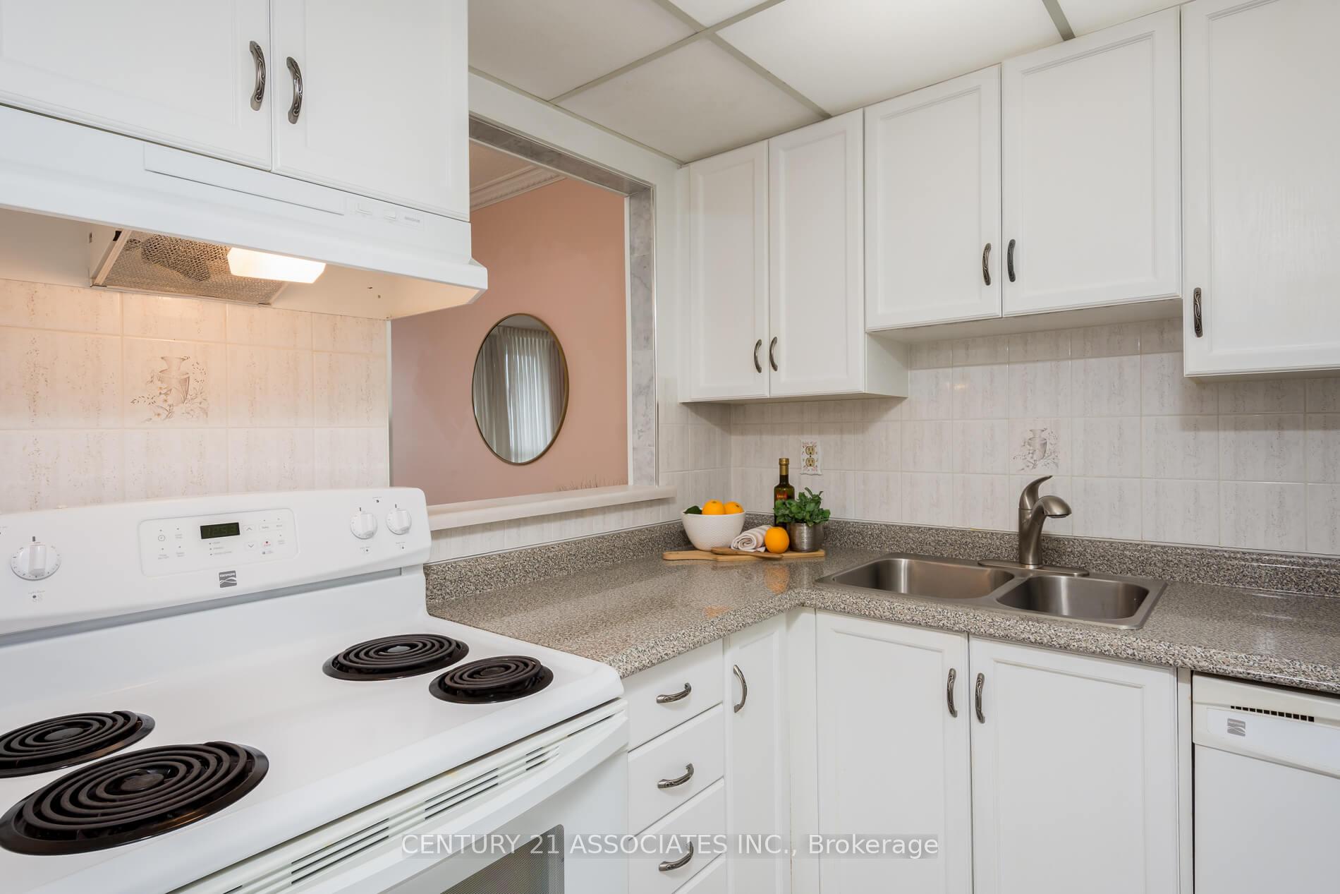 Photo 18 of Unit 805, 20 McFarlane Drive, Halton Hills, Georgetown — HOMEH