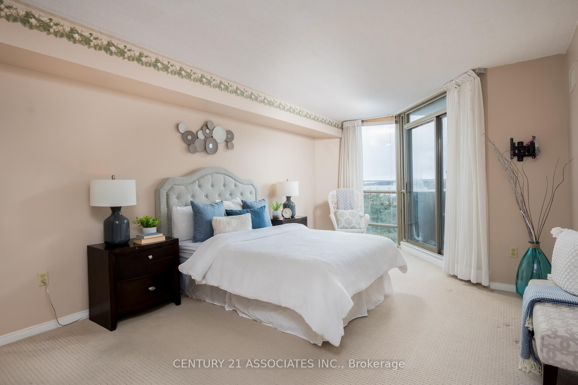 Photo 20 of Unit 805, 20 McFarlane Drive, Halton Hills, Georgetown — HOMEH