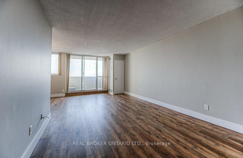Photo 17 of Unit 1002, 375 King Street N, Waterloo, Lakeshore Village — HOMEH