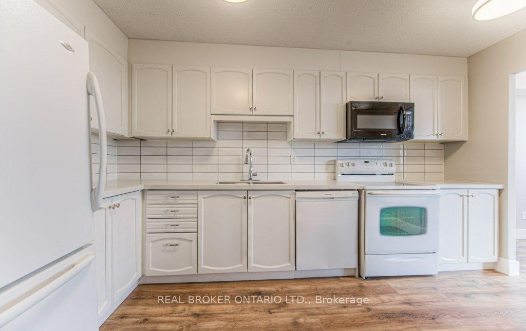 Photo 18 of Unit 1002, 375 King Street N, Waterloo, Lakeshore Village — HOMEH