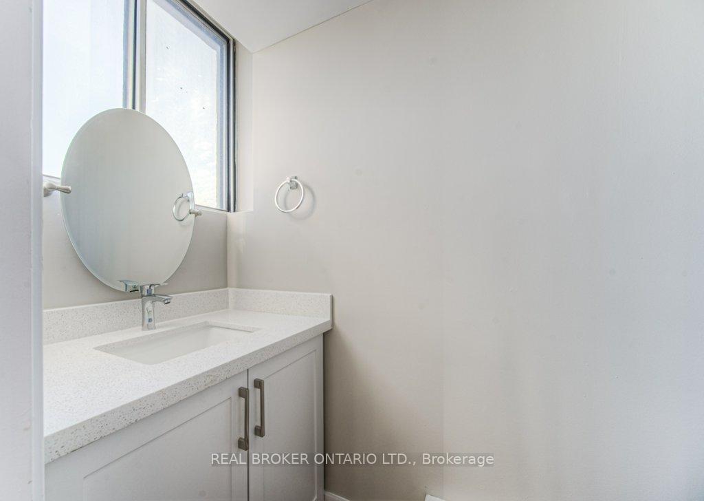 Photo 27 of Unit 1002, 375 King Street N, Waterloo, Lakeshore Village — HOMEH