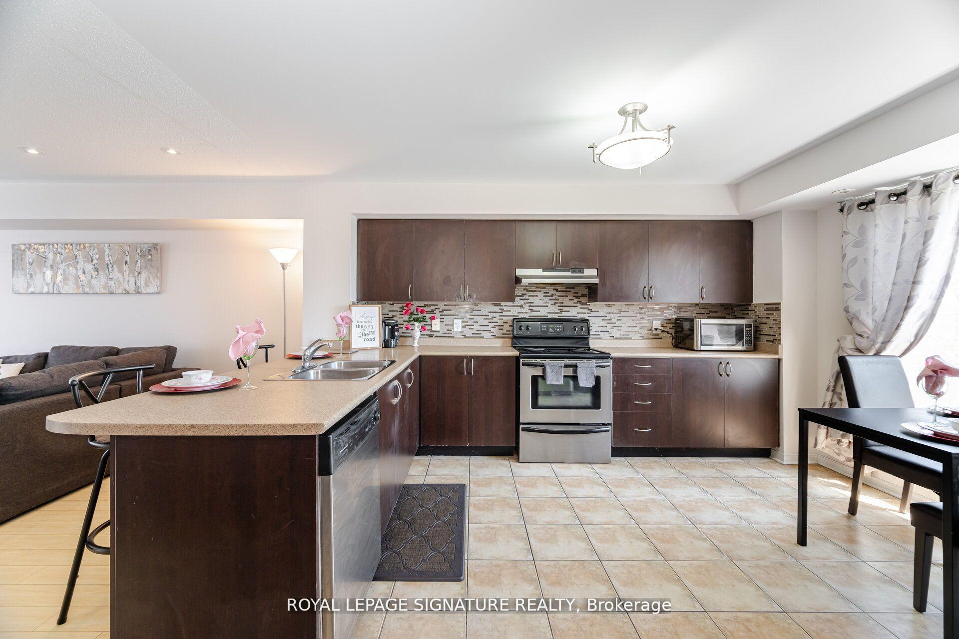 Front of Unit 3, 4855 Half Moon Grove