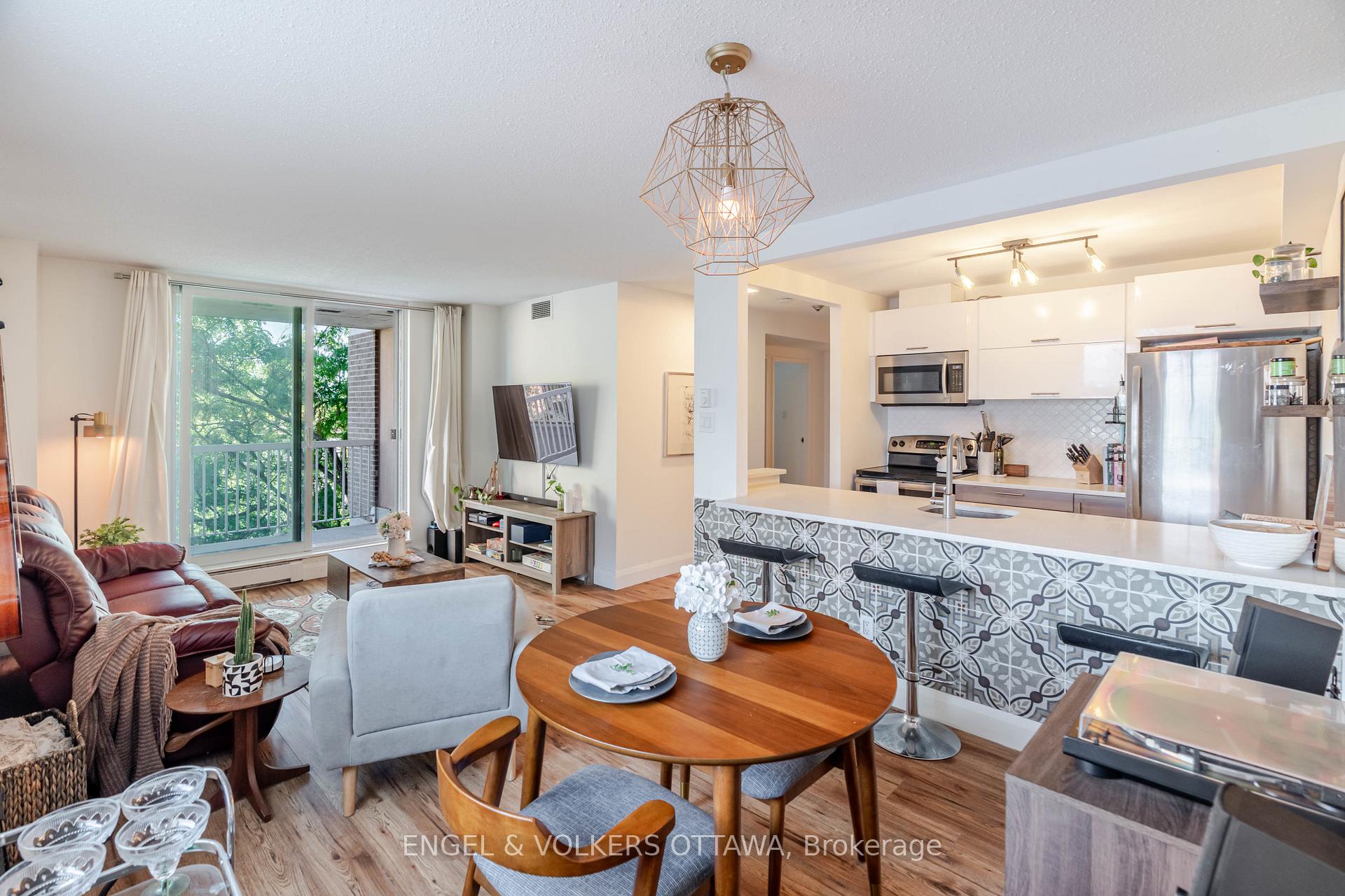 Photo 17 of Unit 401, 110 Forward Avenue, Ottawa, Mechanicsville — HOMEH