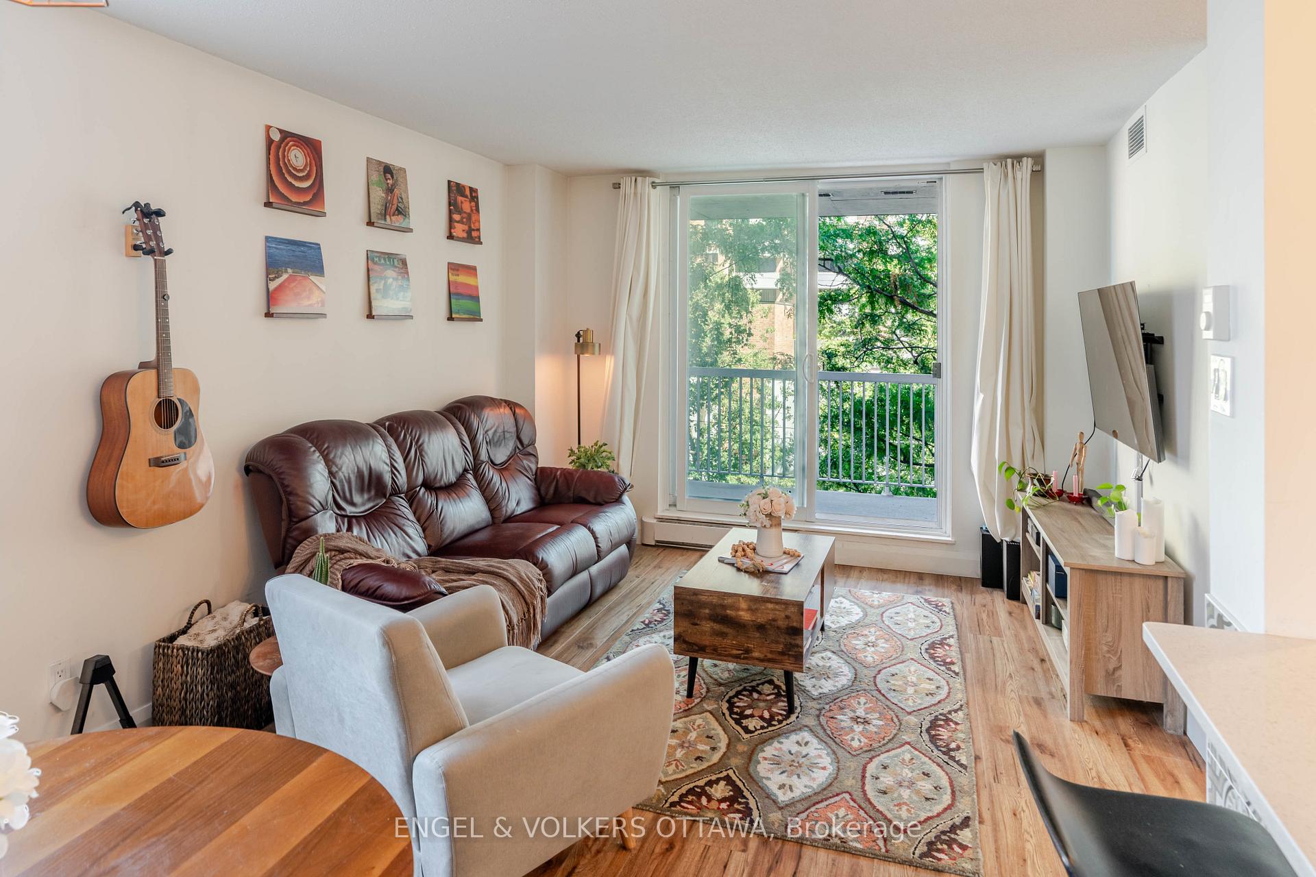 Photo 19 of Unit 401, 110 Forward Avenue, Ottawa, Mechanicsville — HOMEH