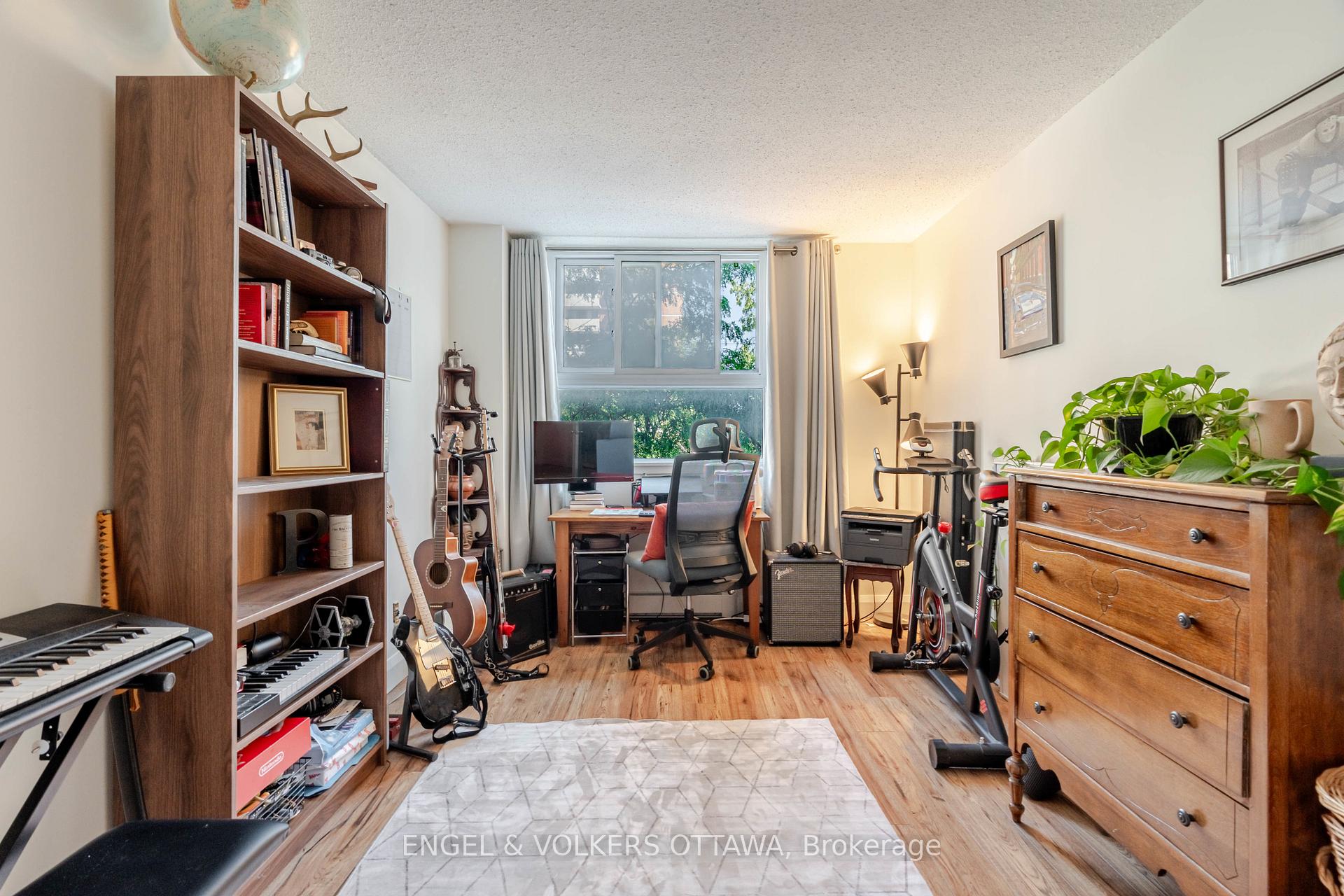 Photo 29 of Unit 401, 110 Forward Avenue, Ottawa, Mechanicsville — HOMEH