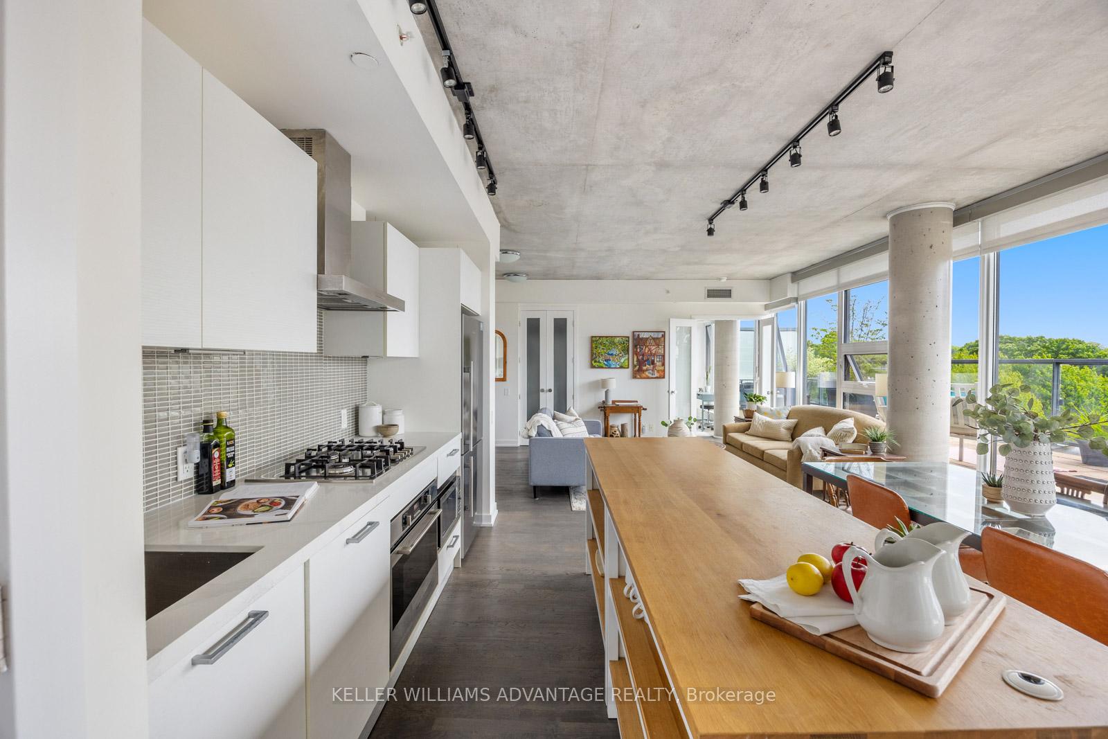 Photo 18 of Unit 502, 60 Haslett Avenue, Toronto, The Beaches — HOMEH