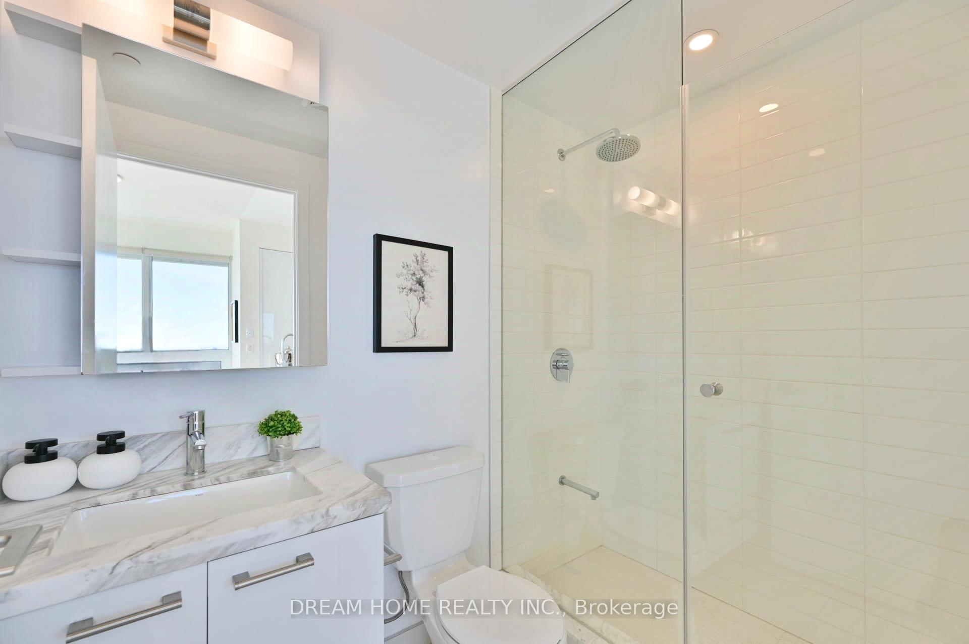 Photo 17 of Unit 5303, 2221 Yonge Street, Toronto, Mount Pleasant East — HOMEH