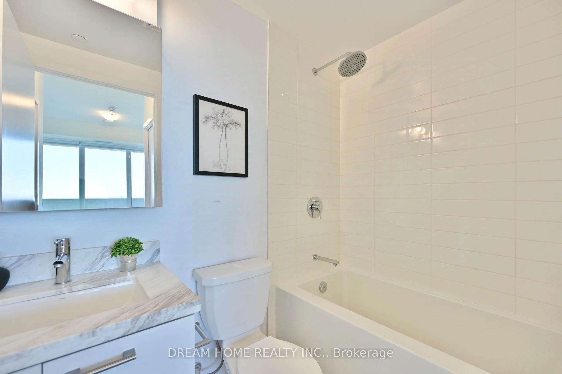 Photo 22 of Unit 5303, 2221 Yonge Street, Toronto, Mount Pleasant East — HOMEH