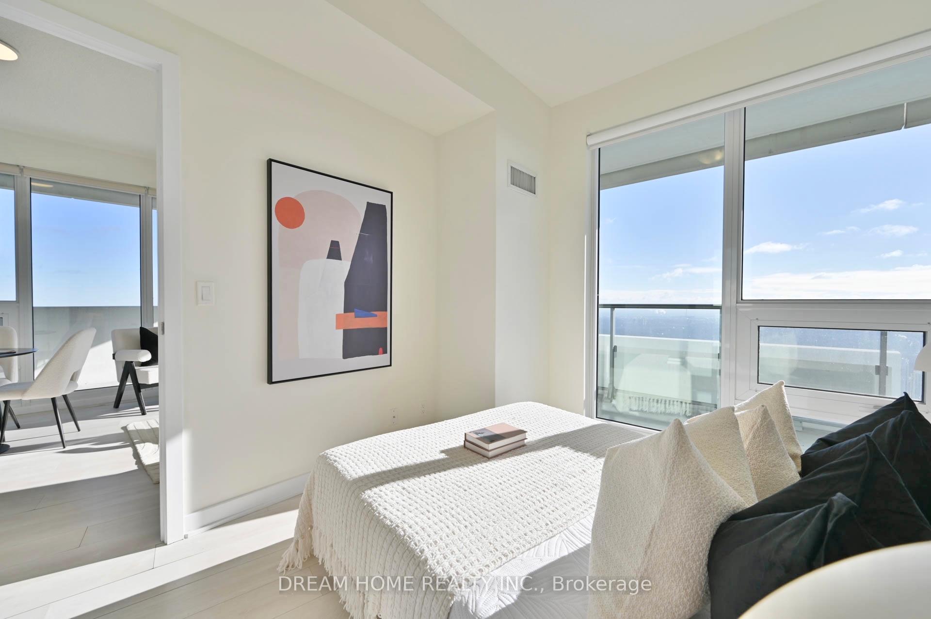 Photo 25 of Unit 5303, 2221 Yonge Street, Toronto, Mount Pleasant East — HOMEH