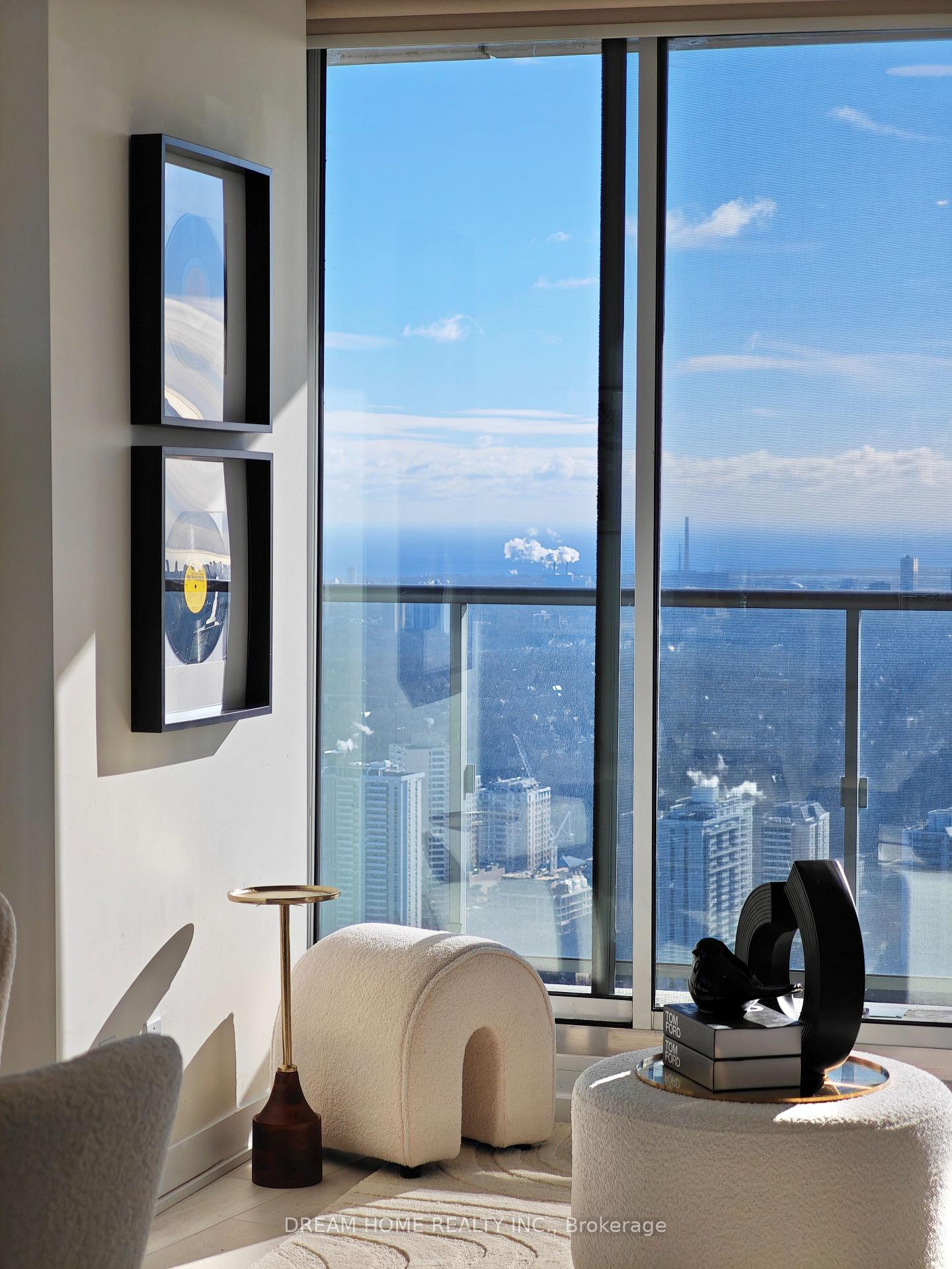 Photo 33 of Unit 5303, 2221 Yonge Street, Toronto, Mount Pleasant East — HOMEH