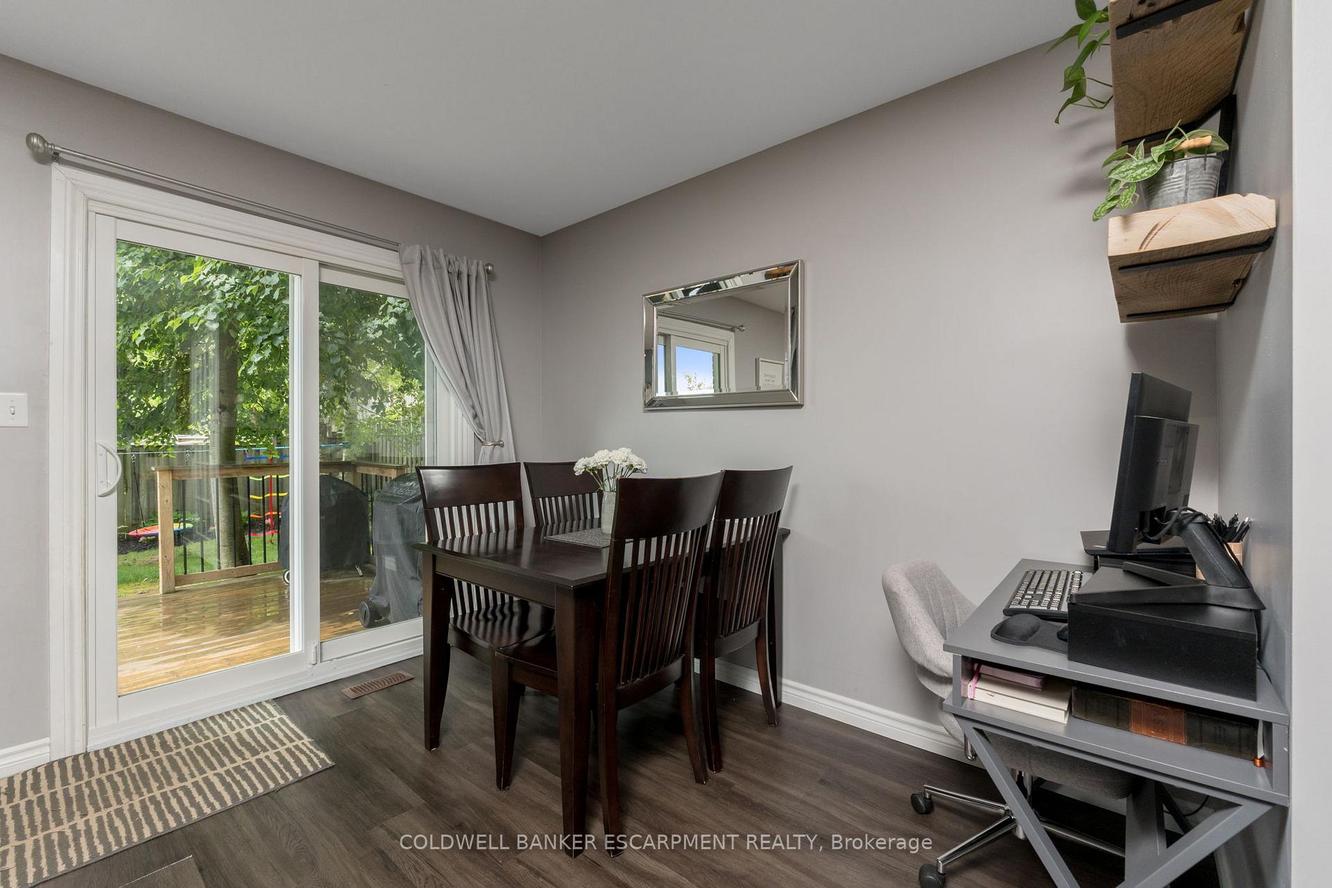 Photo 6 of 119 Kingham Road, Halton Hills, Acton — HOMEH