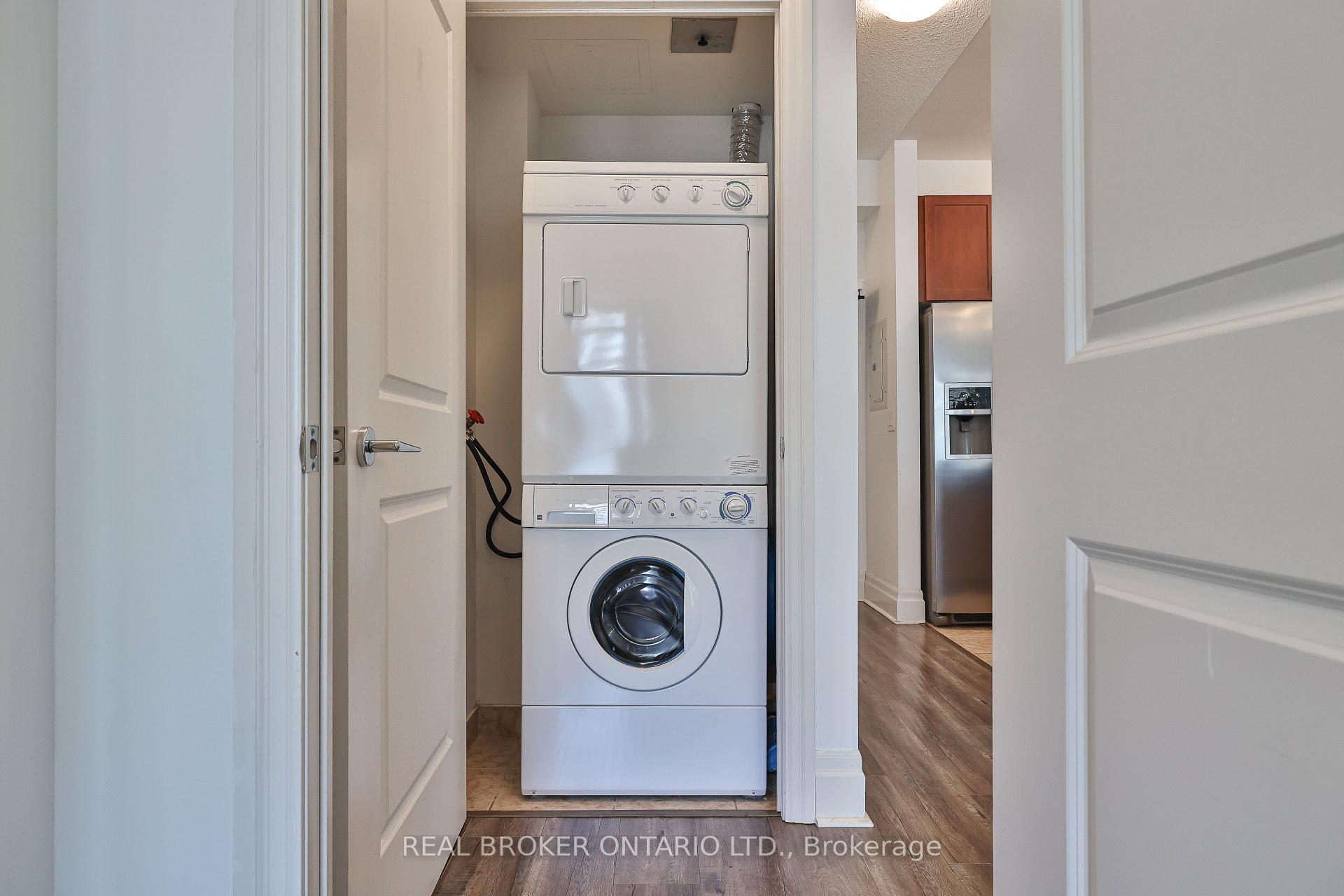 Photo 31 of Unit 301, 111 Upper Duke Crescent, Markham, Unionville — HOMEH