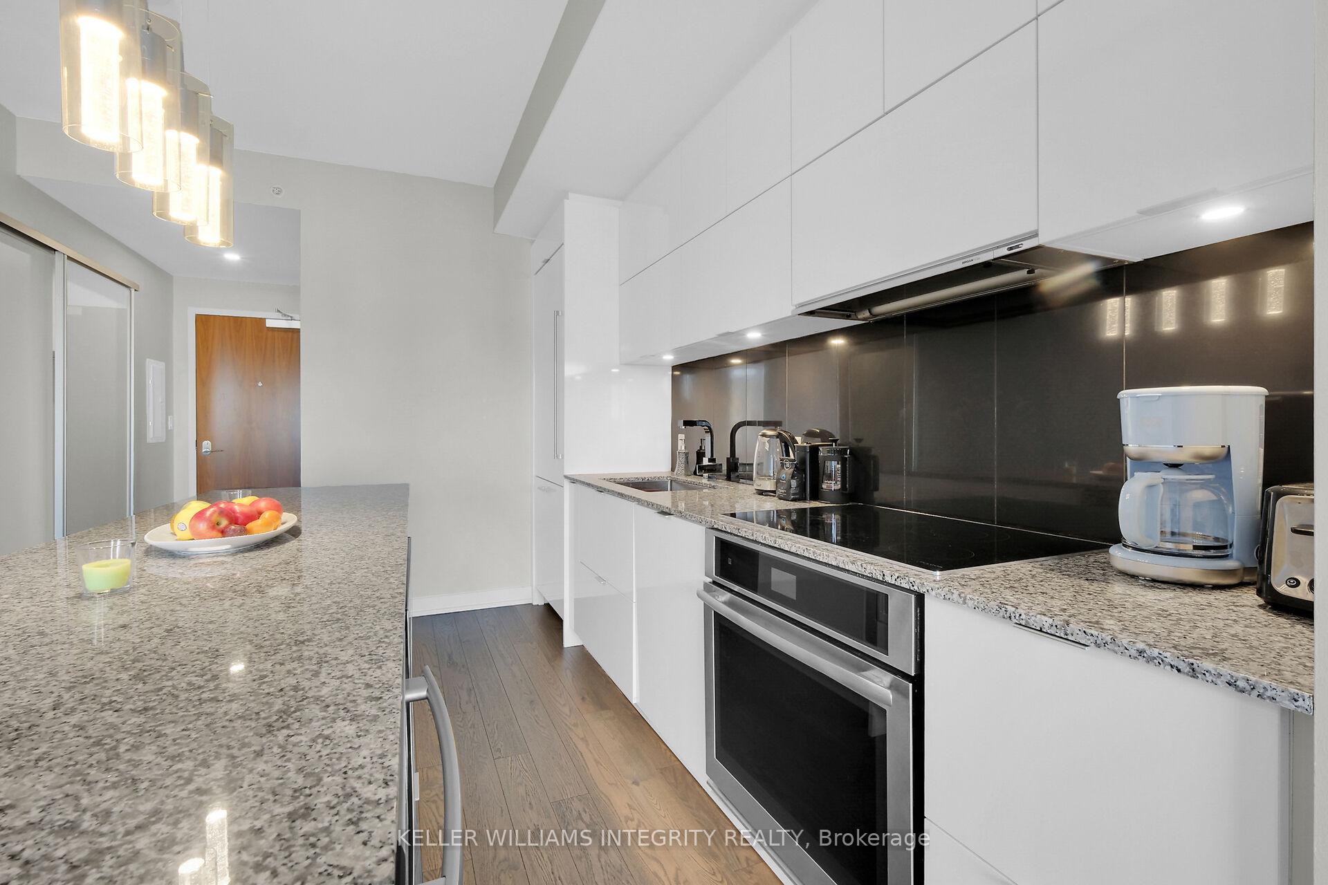 Photo 6 of Unit 806, 101 Queen Street, Ottawa, Ottawa Centre — HOMEH