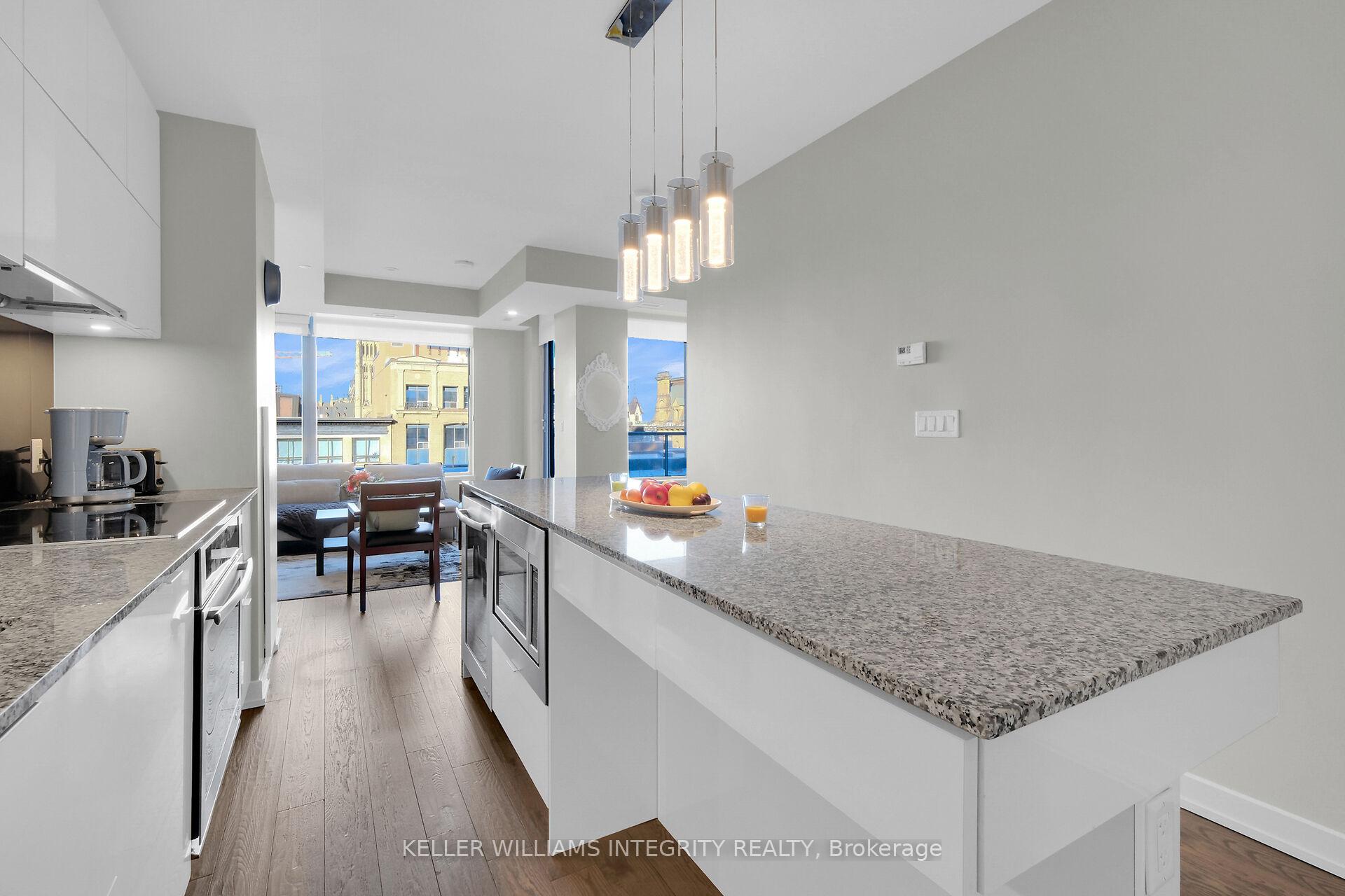 Photo 10 of Unit 806, 101 Queen Street, Ottawa, Ottawa Centre — HOMEH