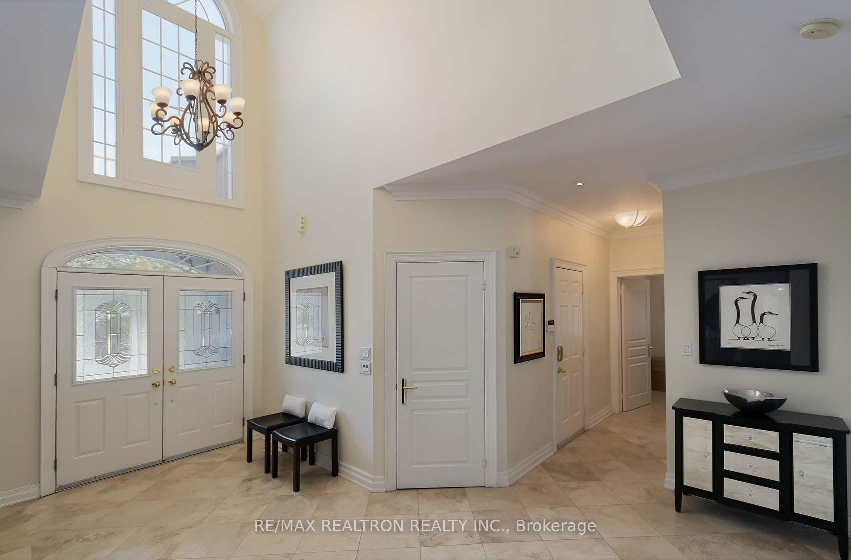 Photo 6 of 419 Crossing Bridge Place, Aurora, Aurora Estates — HOMEH
