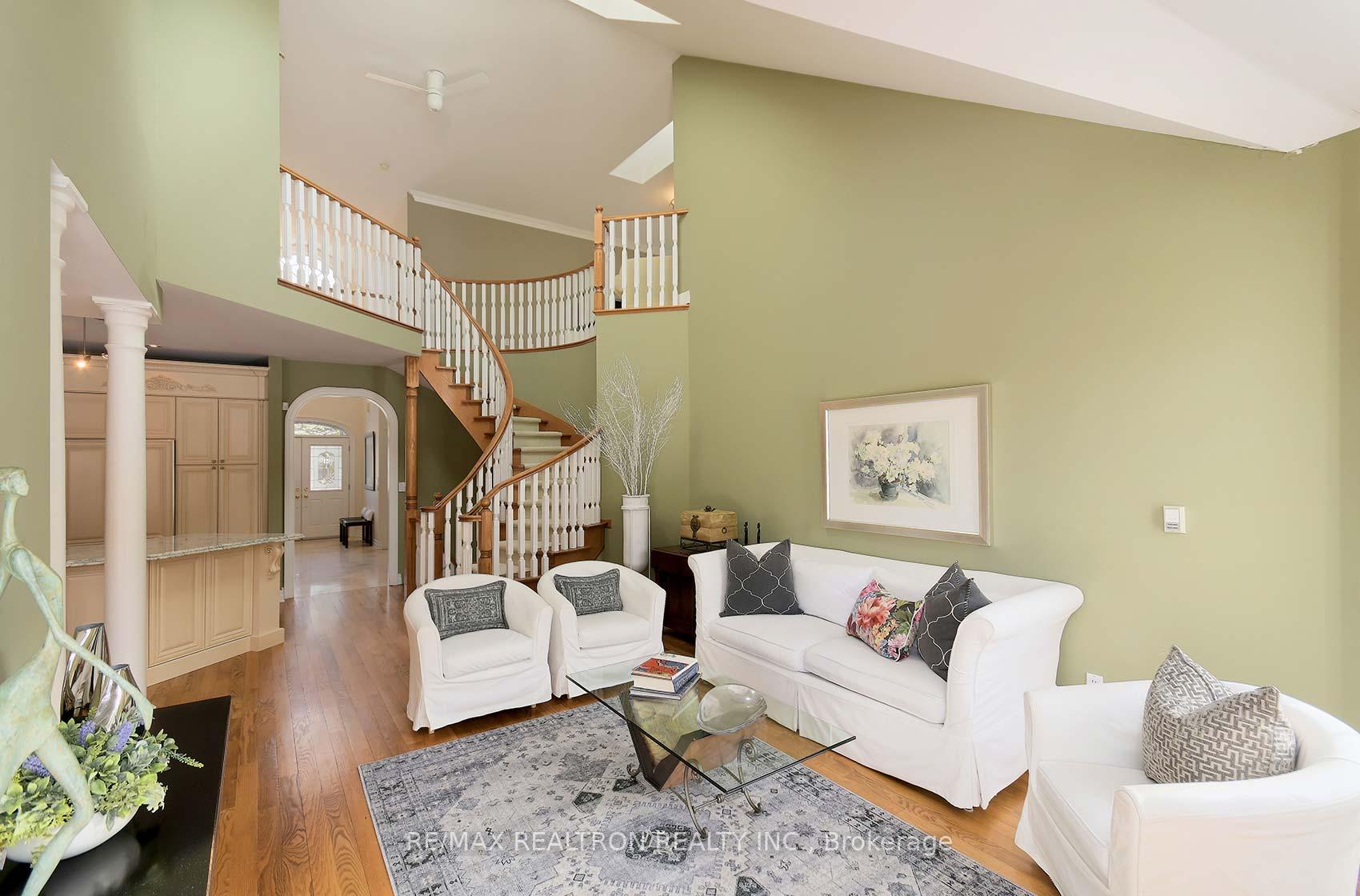 Photo 10 of 419 Crossing Bridge Place, Aurora, Aurora Estates — HOMEH