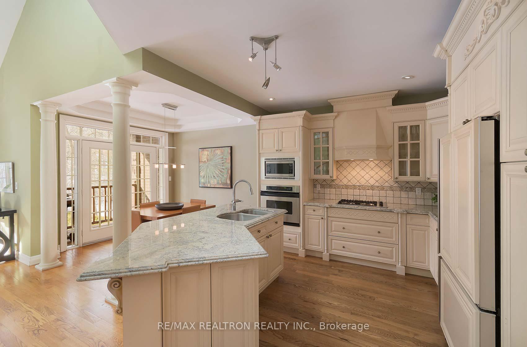 Photo 13 of 419 Crossing Bridge Place, Aurora, Aurora Estates — HOMEH