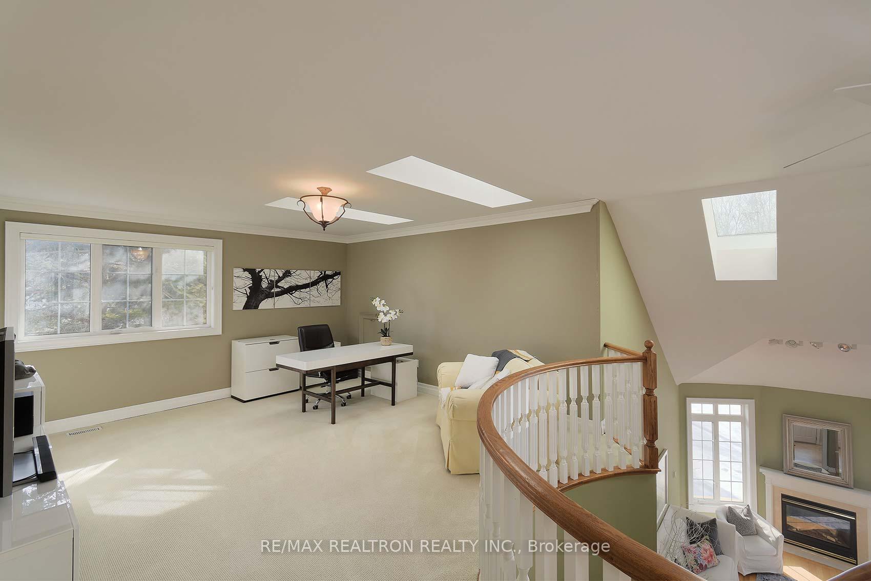Photo 27 of 419 Crossing Bridge Place, Aurora, Aurora Estates — HOMEH