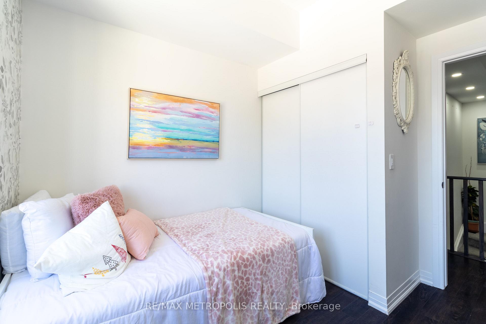 Photo 7 of Unit 312, 2635 William Jackson Drive, Pickering, Duffin Heights — HOMEH