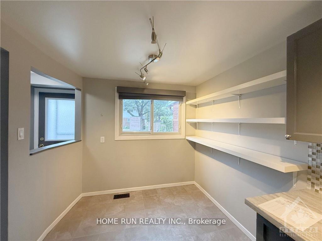 Photo 3 of Unit 164, 1045 Morrison Drive, Ottawa, Redwood Park — HOMEH