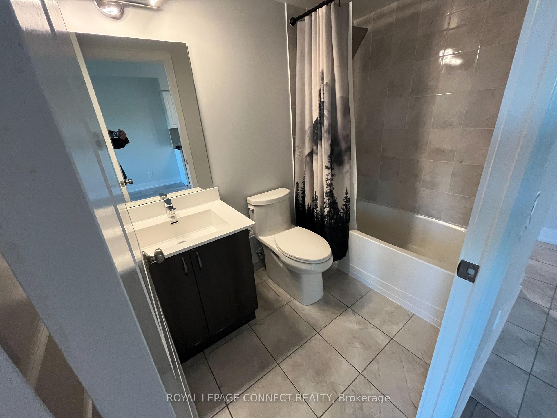 Photo 15 of Unit Ph1-01, 1215 Bayly Street, Pickering, Bay Ridges — HOMEH