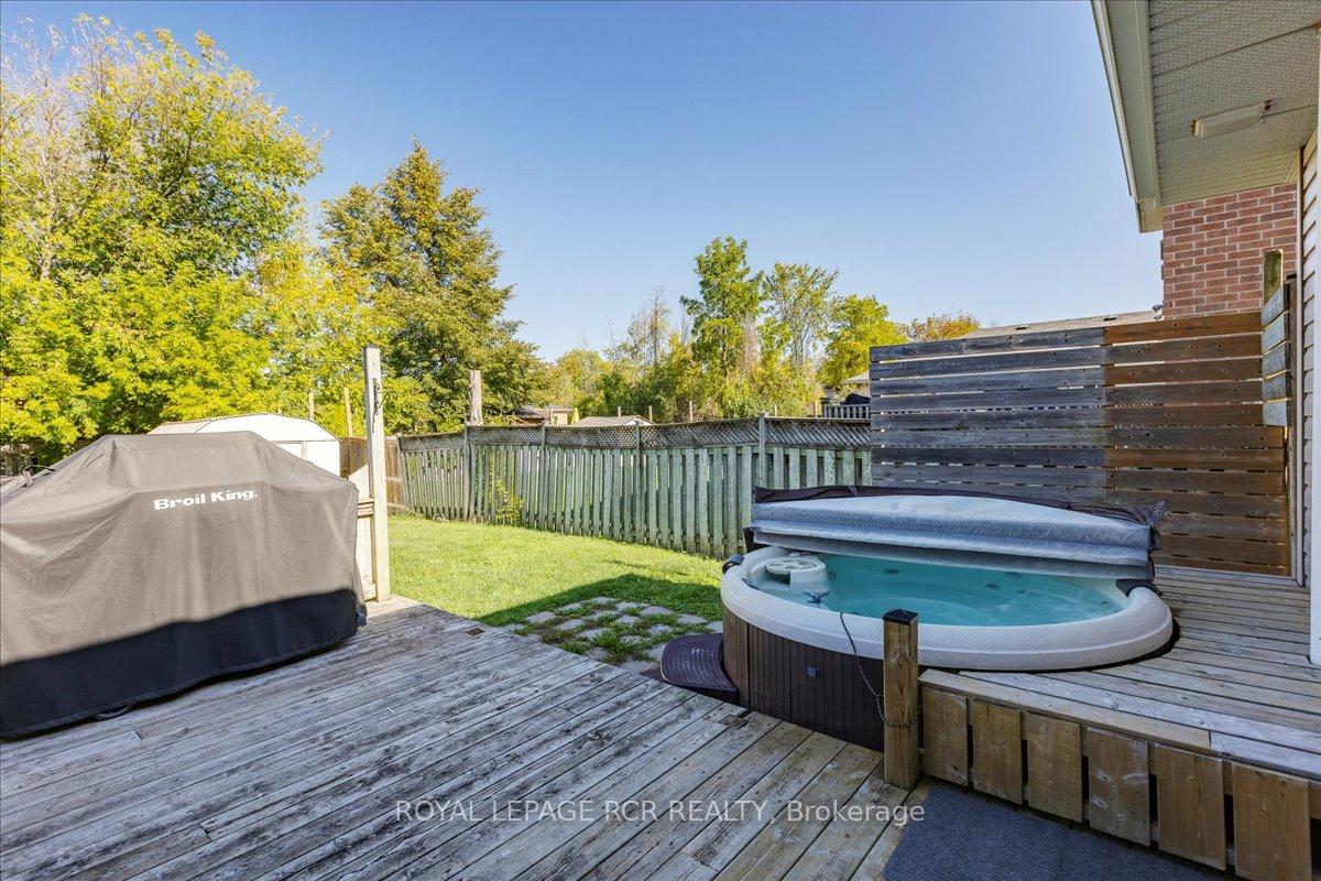 Photo 20 of 10 Cottage Grove, Georgina, Historic Lakeshore Communities — HOMEH