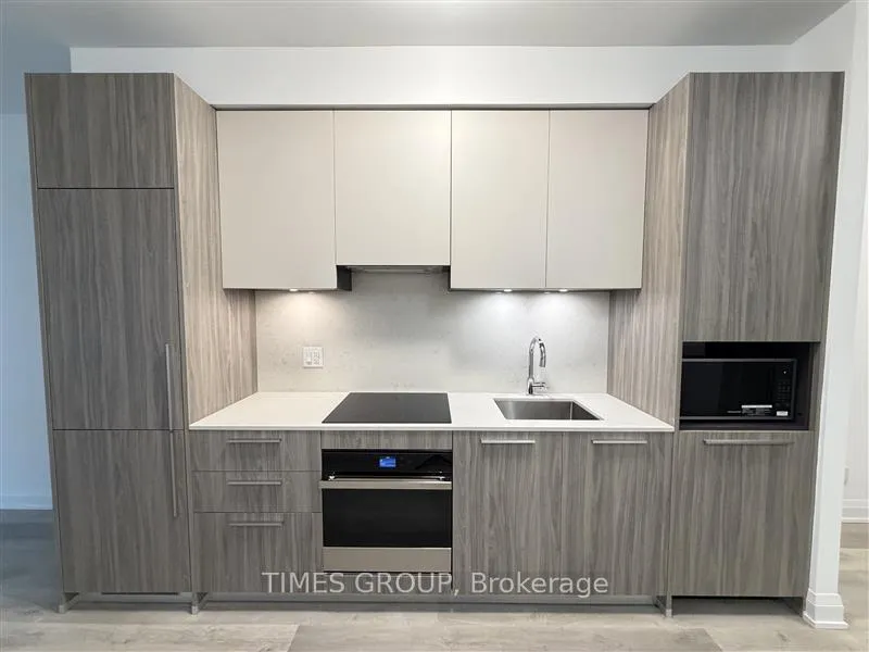 Photo 3 of Unit 708, 65 Broadway Avenue, Toronto, Mount Pleasant West — HOMEH