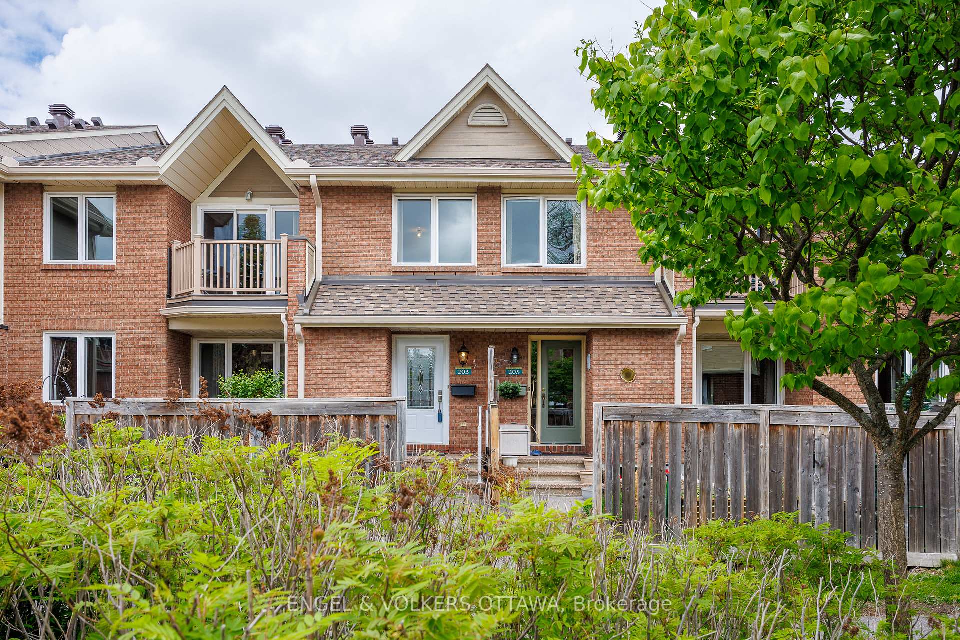 Photo 1 of Unit 203, 1795 Marsala Crescent, Ottawa, Fallingbrook/Pineridge — HOMEH
