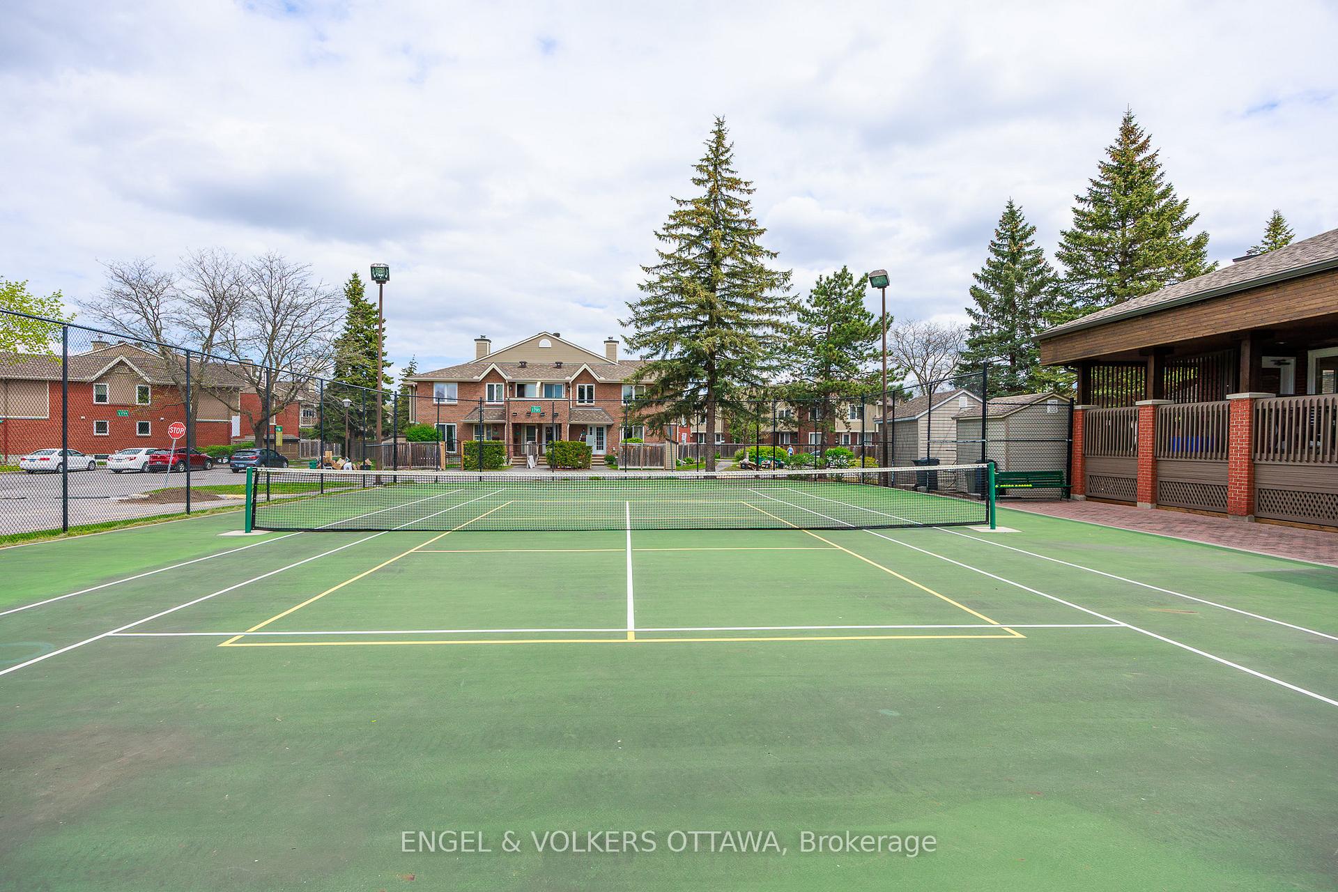 Photo 35 of Unit 203, 1795 Marsala Crescent, Ottawa, Fallingbrook/Pineridge — HOMEH