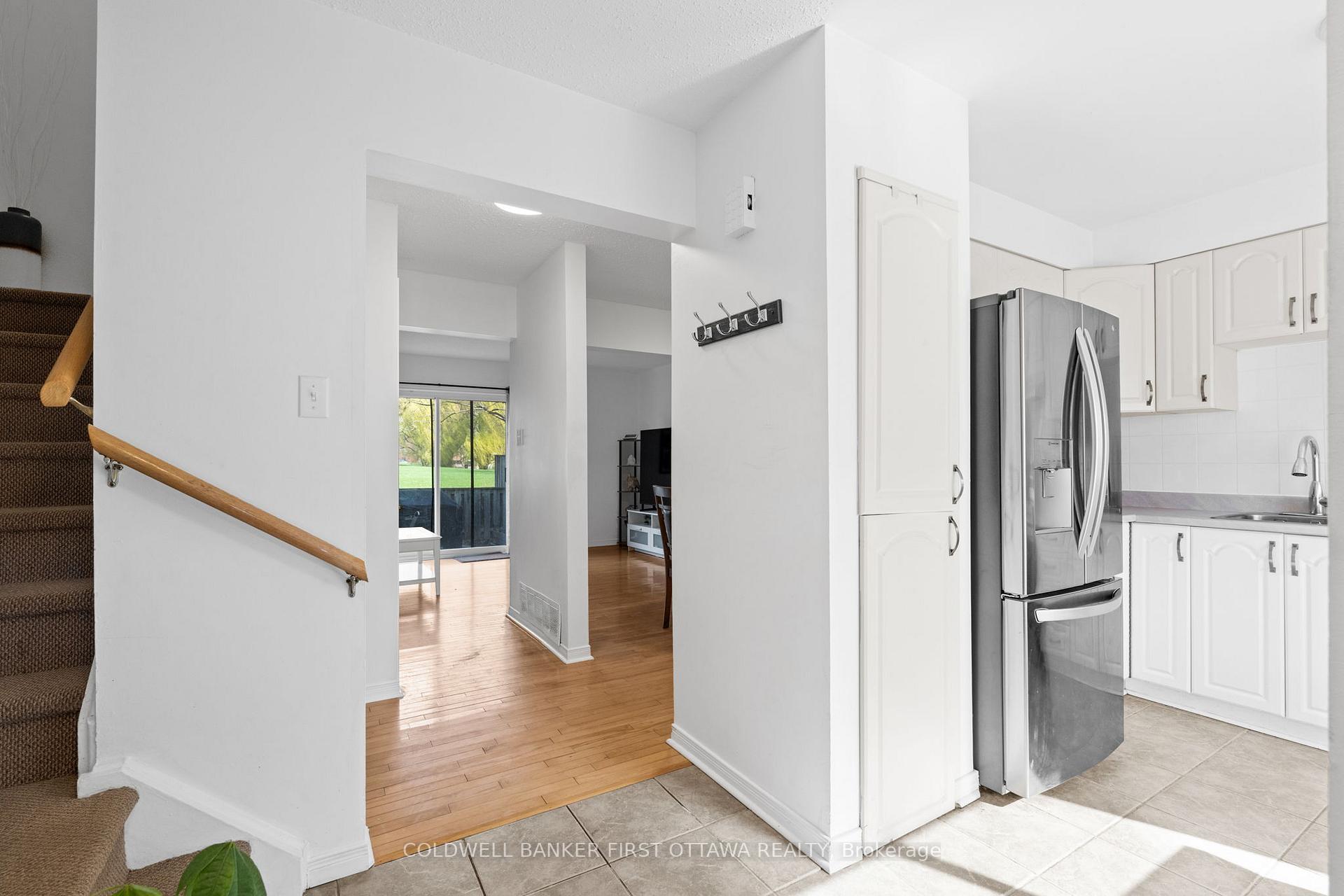 Photo 6 of Unit 52, 2570 Southvale Crescent, Ottawa, Sheffield Glen/Industrial Park — HOMEH