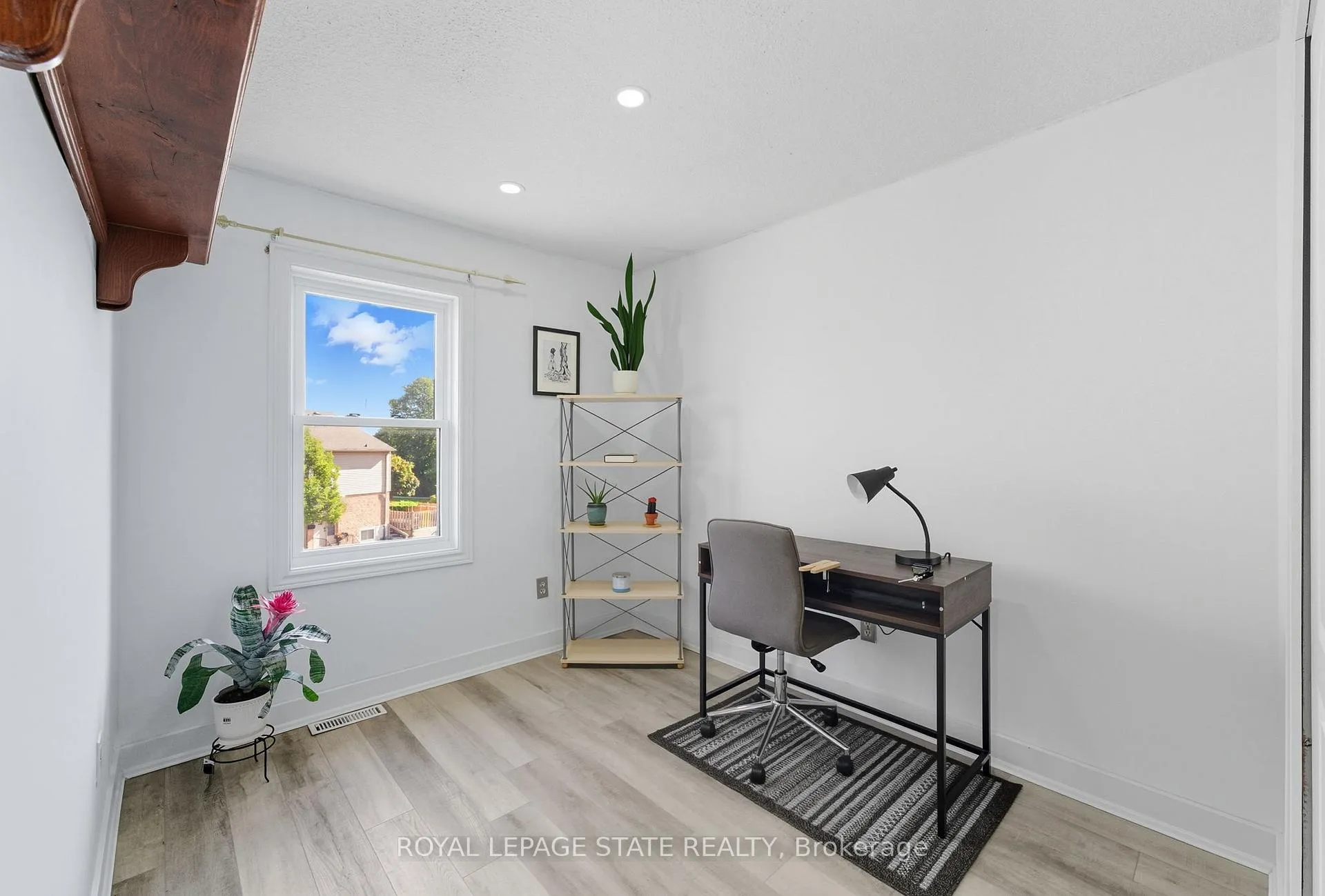 Photo 18 of Unit 6, 1300 Upper Ottawa Street, Hamilton, Quinndale — HOMEH