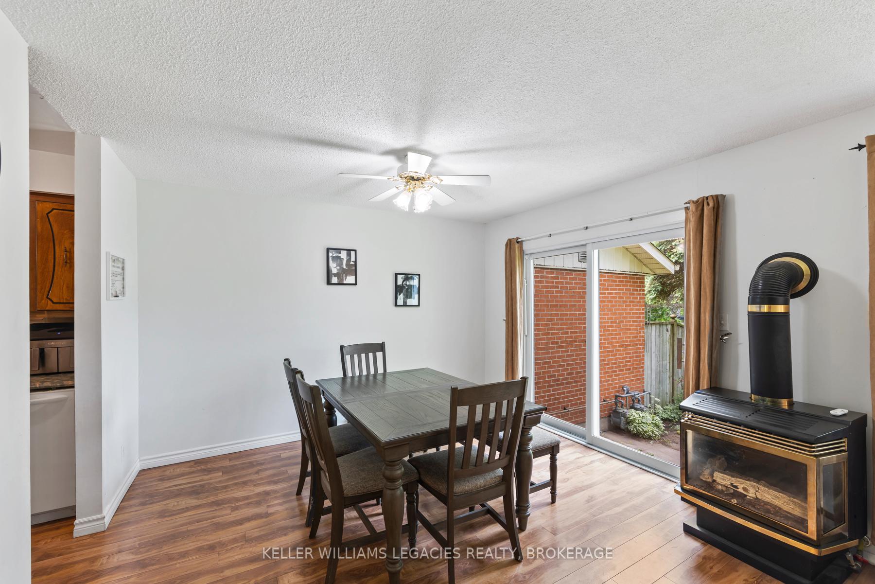 Photo 11 of 11-19 Macpherson Avenue, Kingston, Central City West — HOMEH
