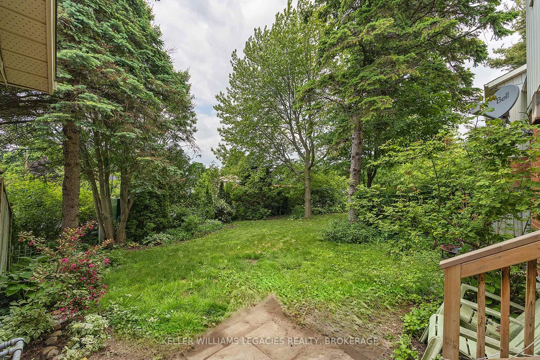 Photo 37 of 11-19 Macpherson Avenue, Kingston, Central City West — HOMEH