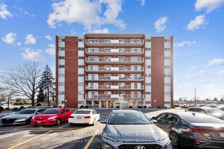 Photo 2 of Unit 605, 10 Woodman Drive S, Hamilton, Corman — HOMEH
