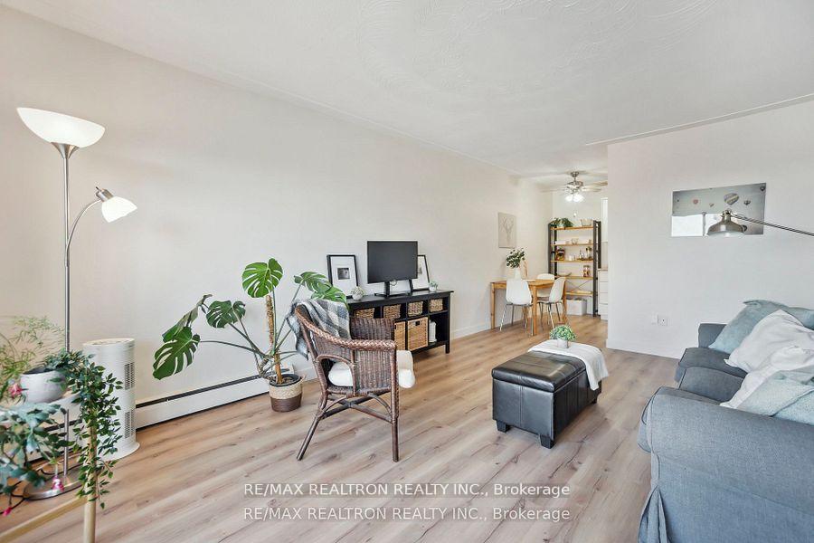 Photo 4 of Unit 605, 10 Woodman Drive S, Hamilton, Corman — HOMEH