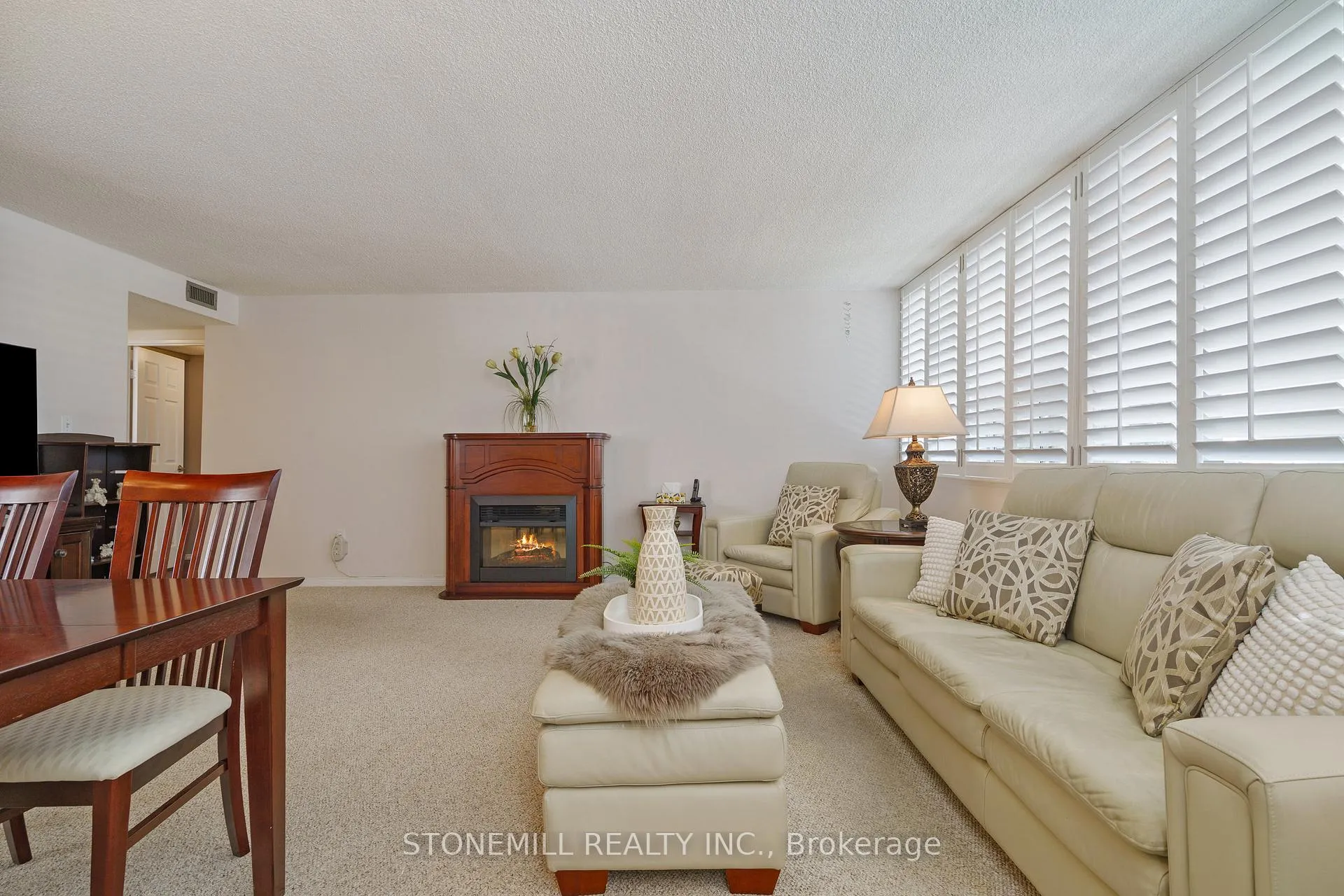 Photo 3 of Unit 403, 120 Duke Street, Hamilton, Durand — HOMEH